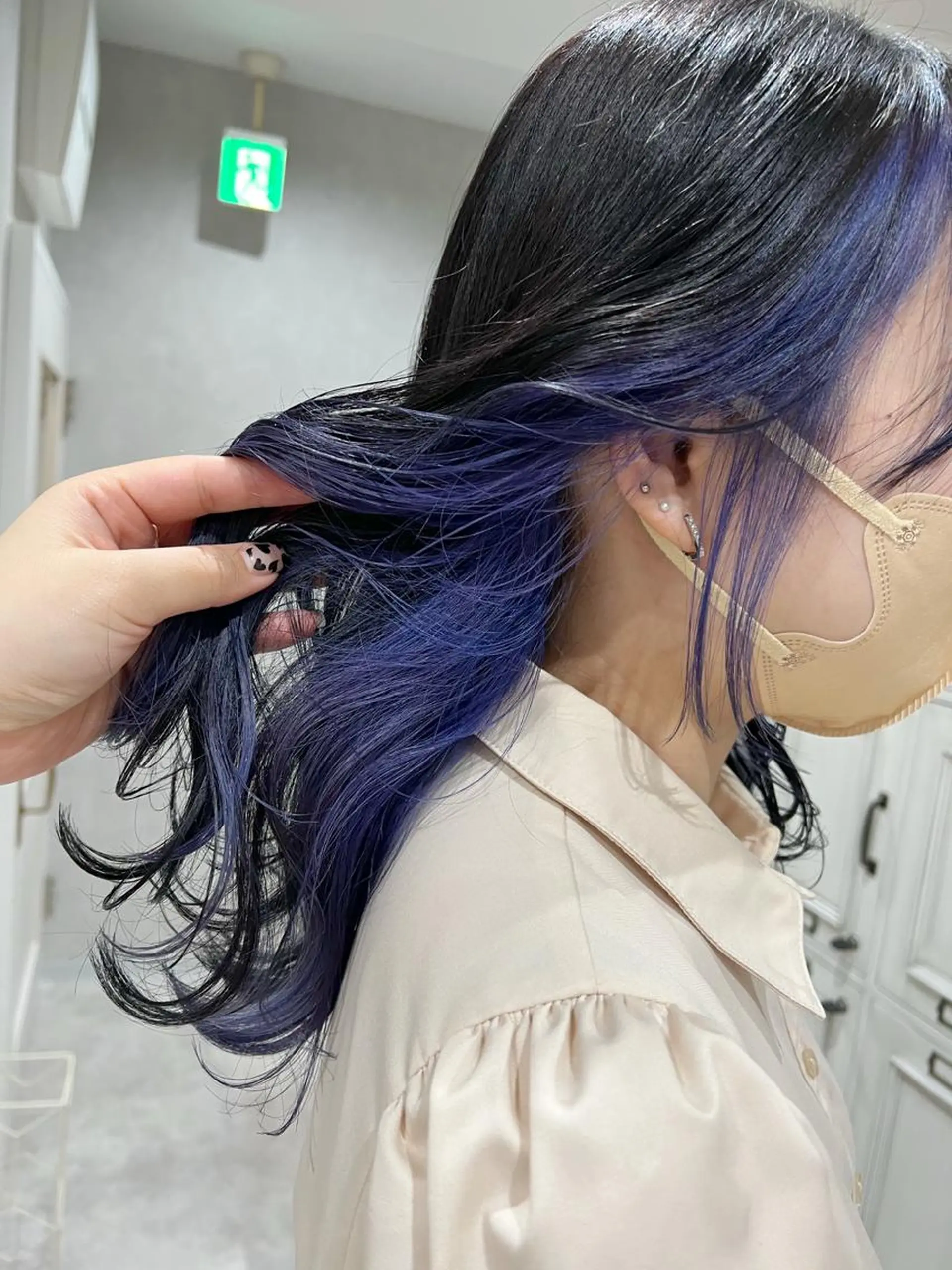 セミロング カラー ヘアアレンジ ブルーカラー ネイビーカラー 髪質改善 トリートメント ヘアカラー トリートメント 新宿color🐝 AYAKA🌈💖のヘアスタイル