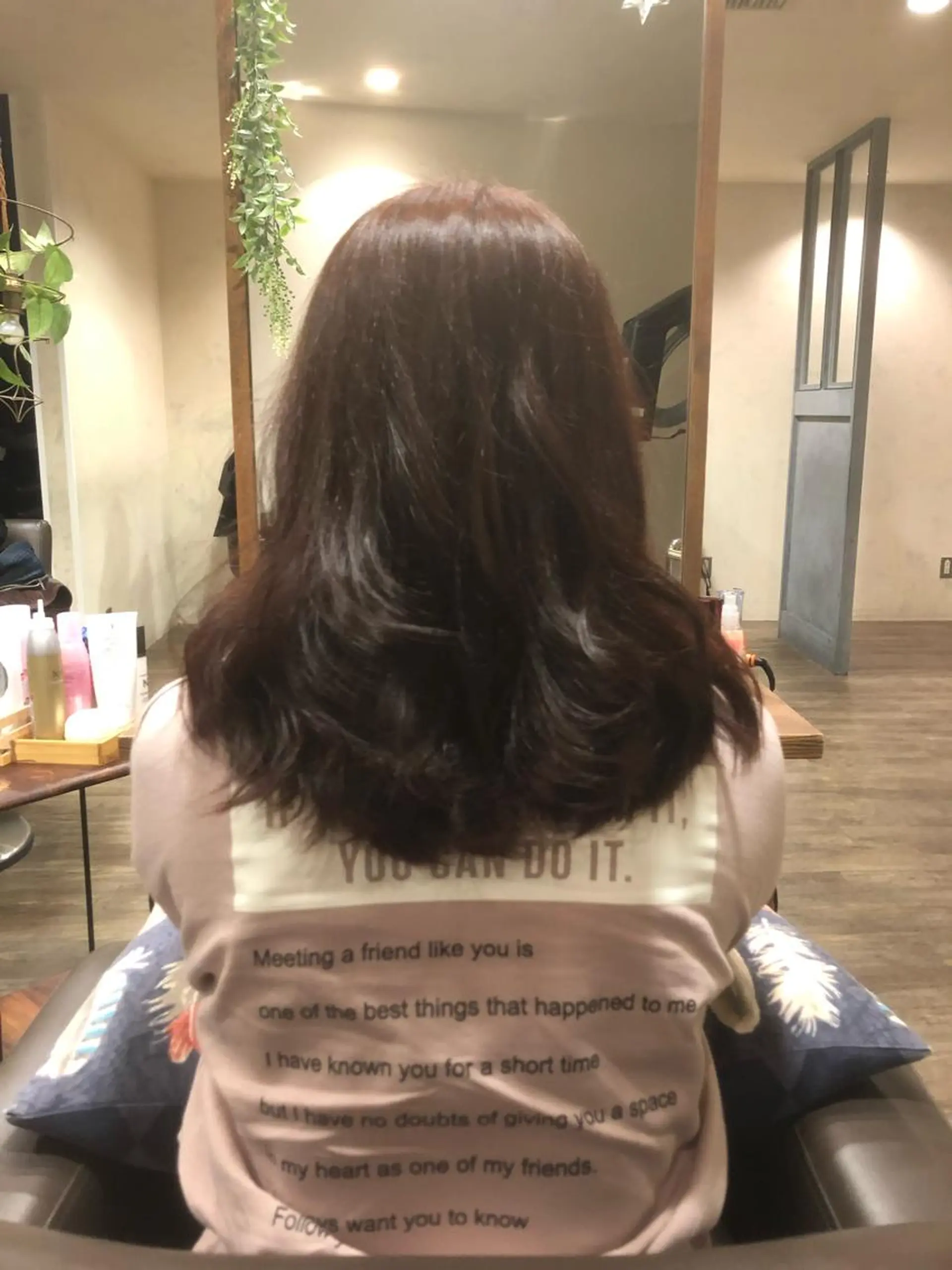 カラー くろいわ りほのヘアスタイル