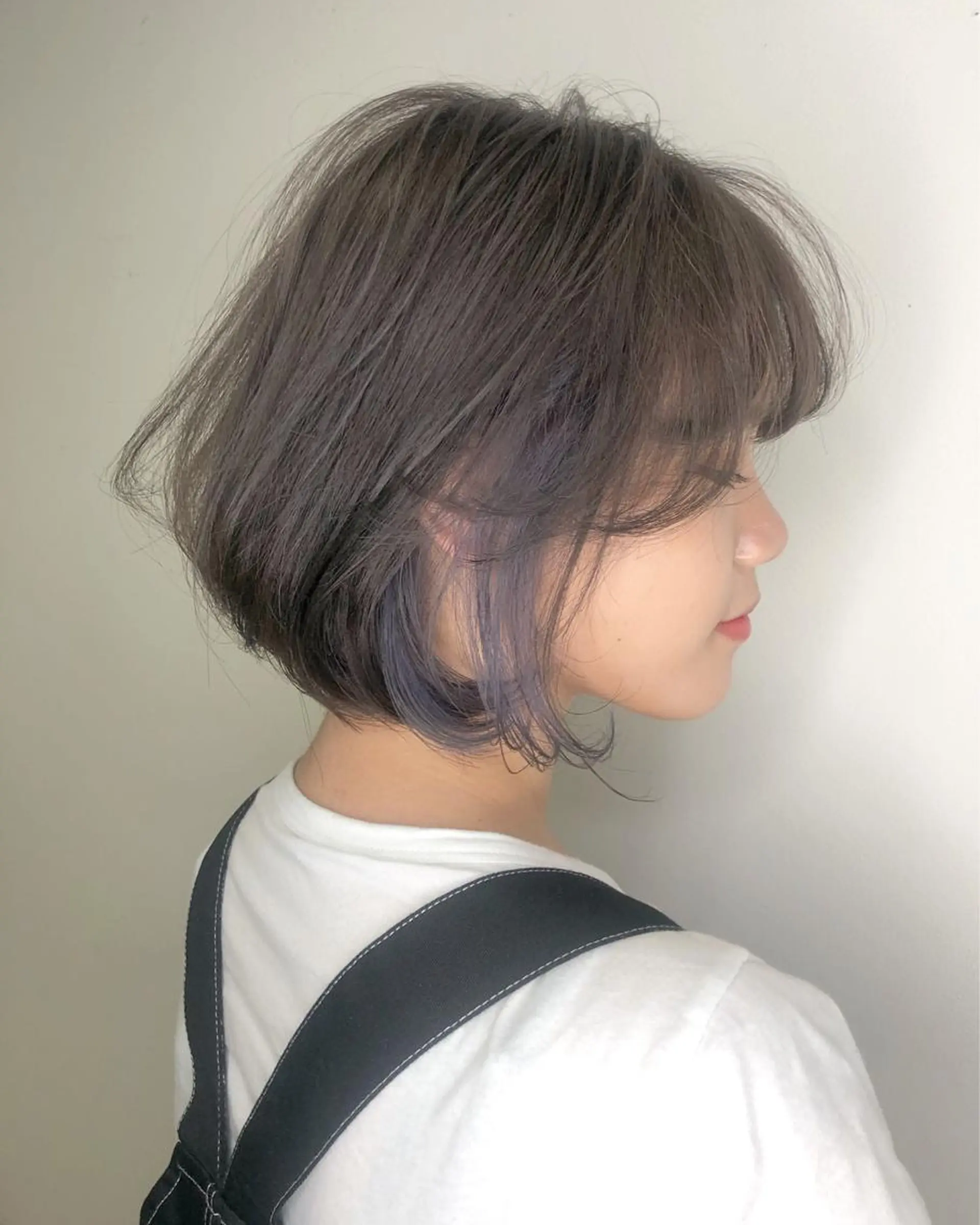 ミディアム 佐藤 奈佳子 サトウ ナカコのヘアスタイル