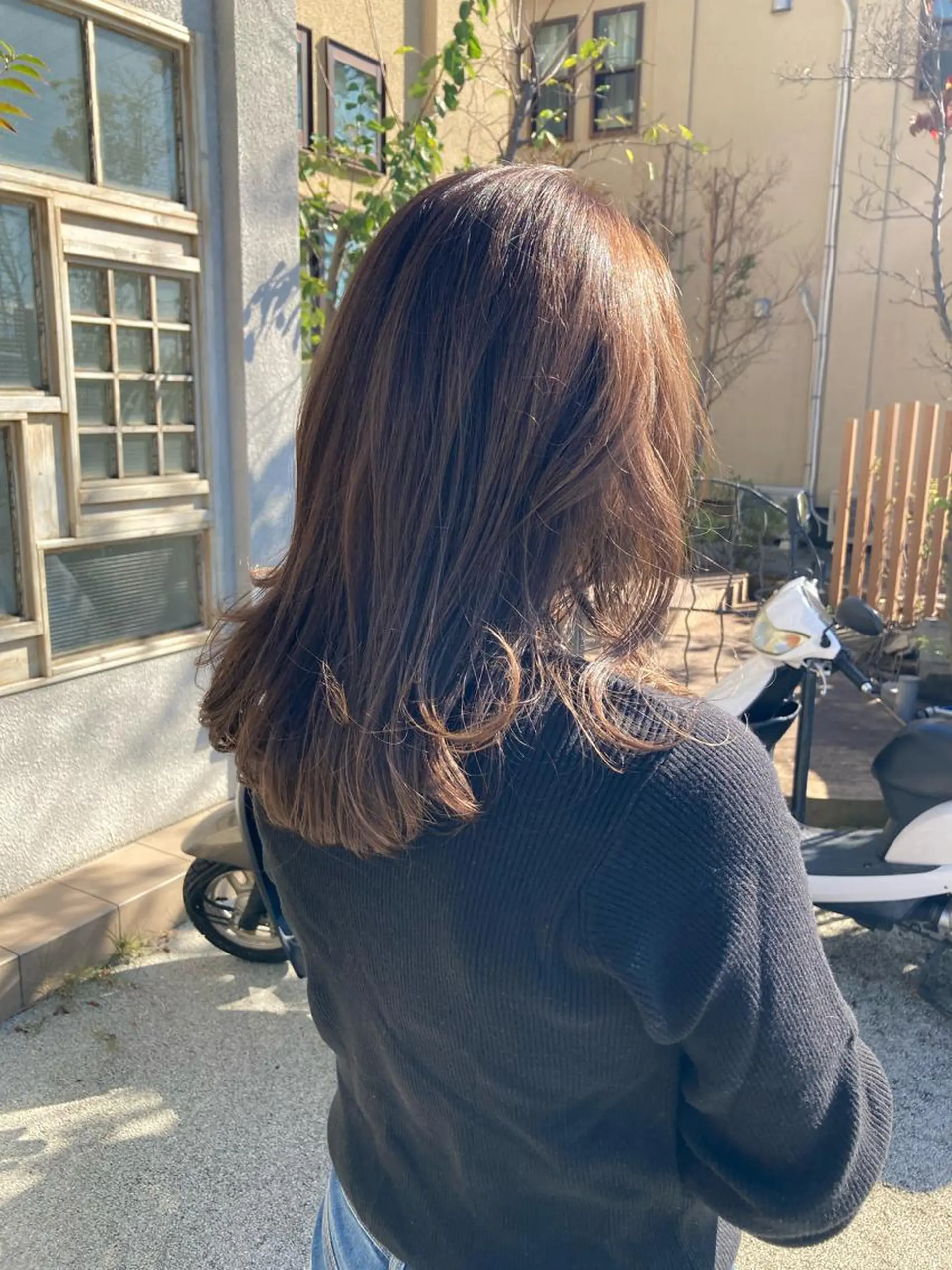 セミロング 菅 未祐のヘアスタイル