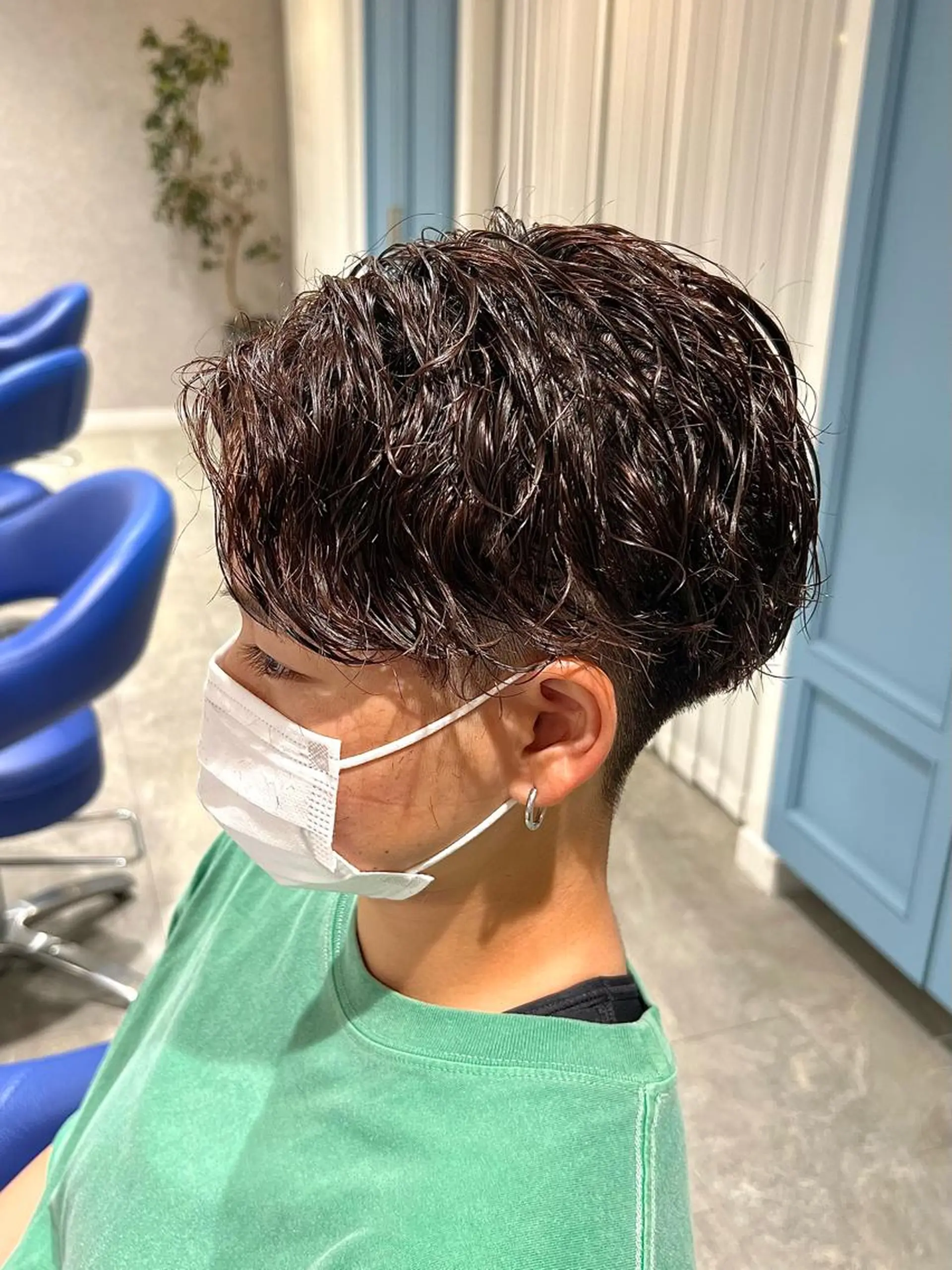 ショート パーマ メンズ アップバング メンズブリーチ センターパート メンズハイライト メンズメッシュ men’s salon NOA solte. 【メンズサロン ノアソルテ】所属・メンズパーマ職人 加藤 弘貴のヘアスタイル