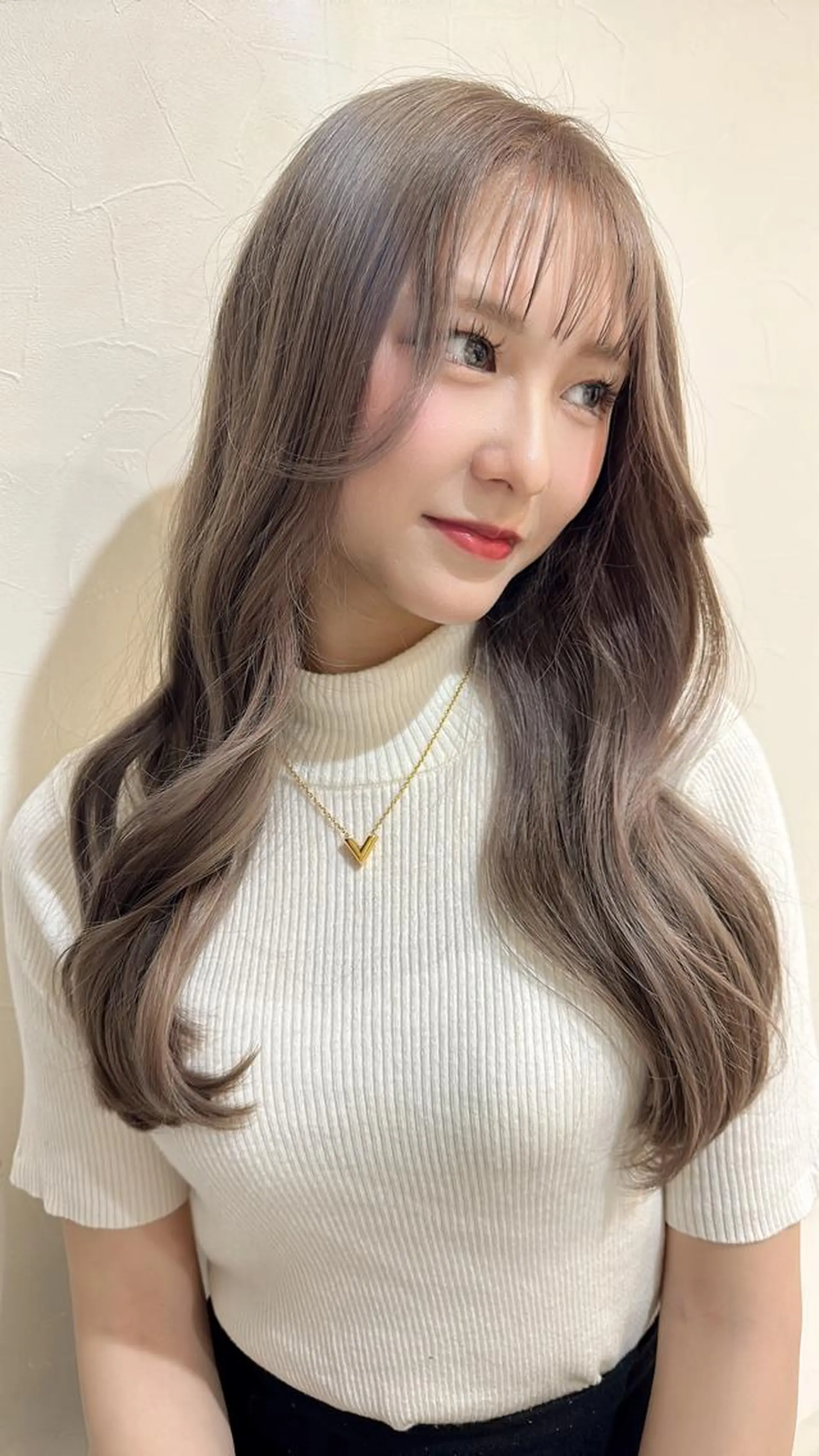 ショート 千葉ハイトーンカラー KASUMIのヘアスタイル