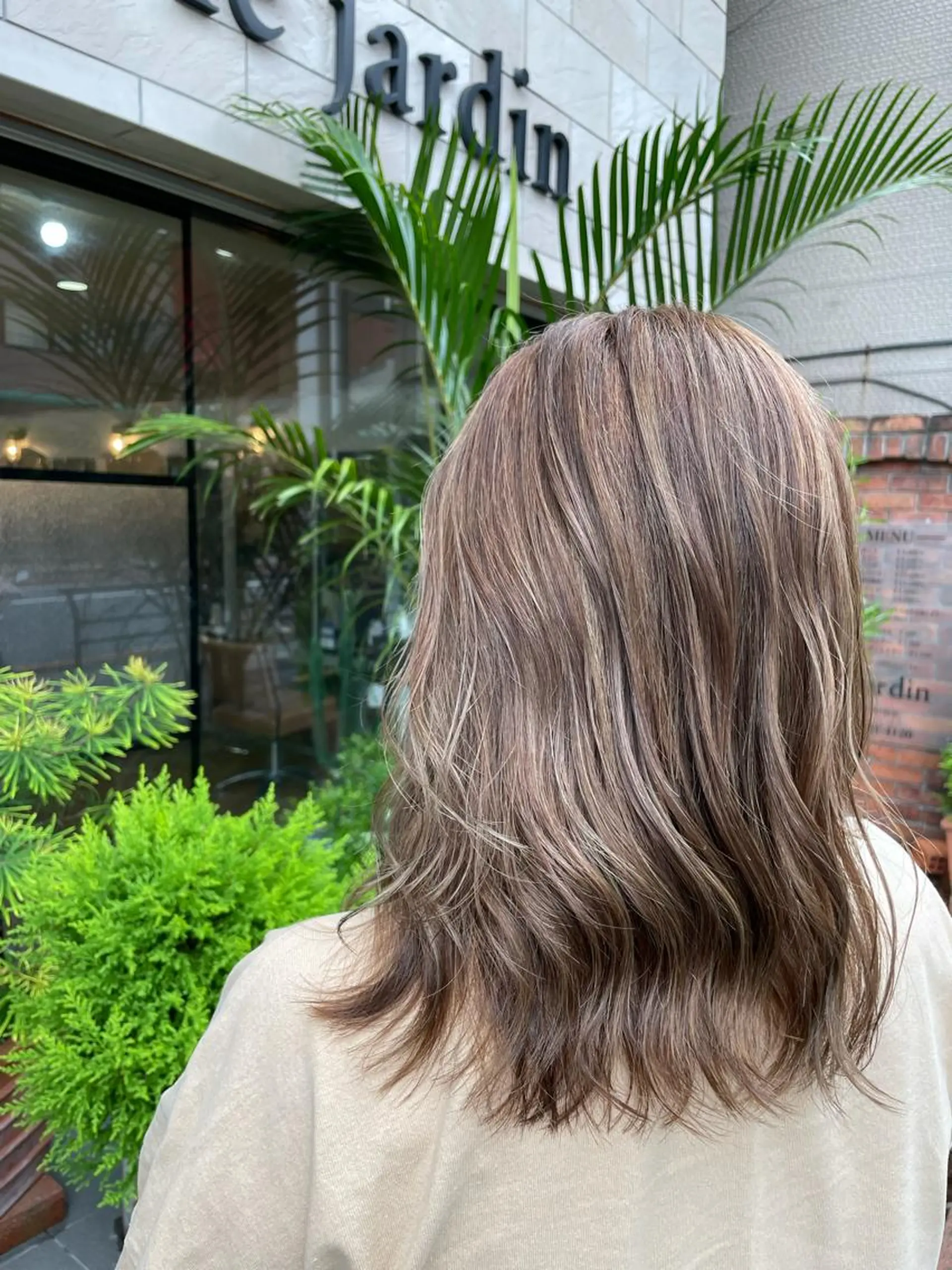 セミロング ヘアカラー トリートメント SHIAN八王子 🇫🇷山本実穂のヘアスタイル