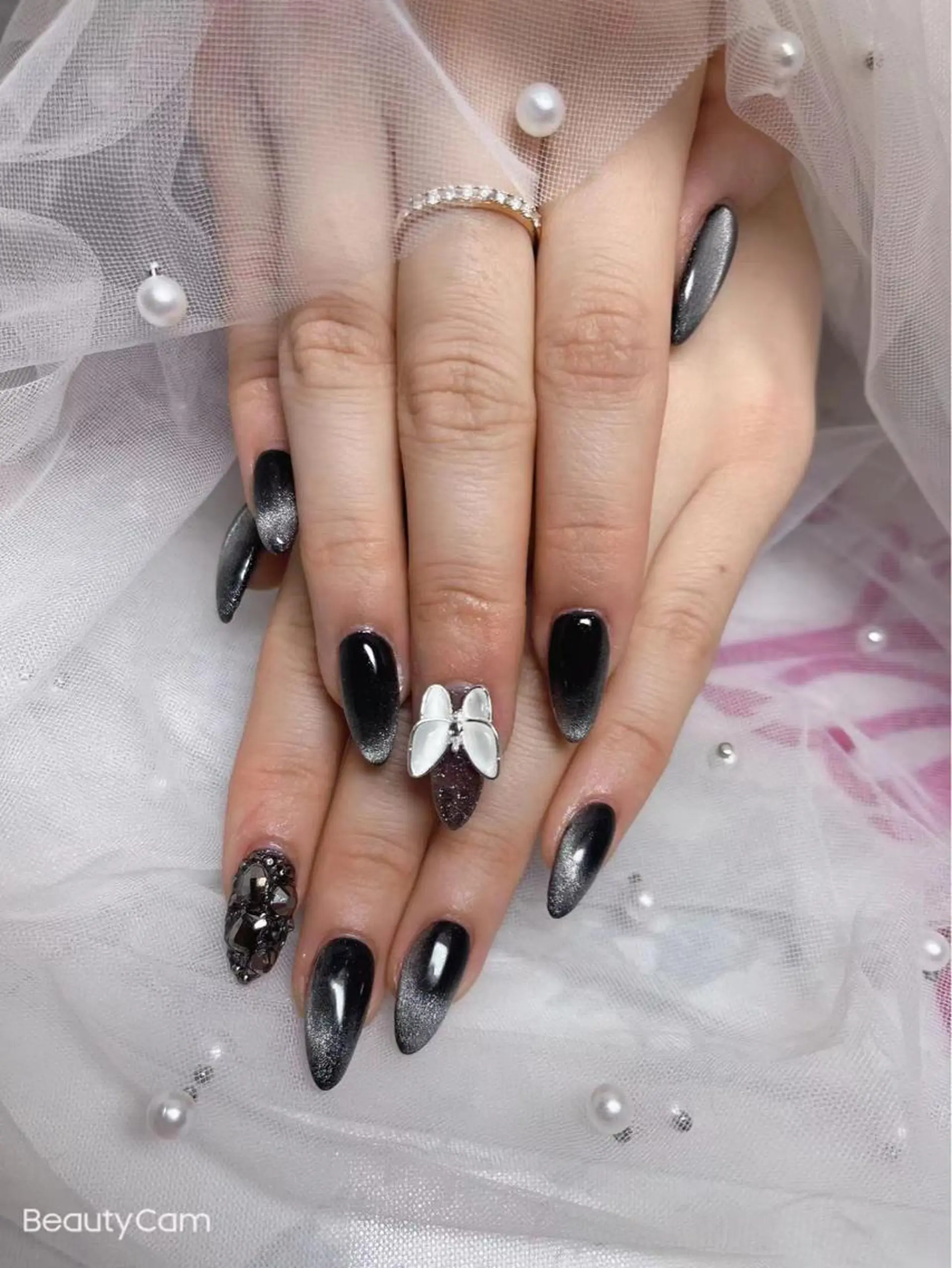 ネイル エンジェル ヒーリング 矢場町店のネイルデザイン