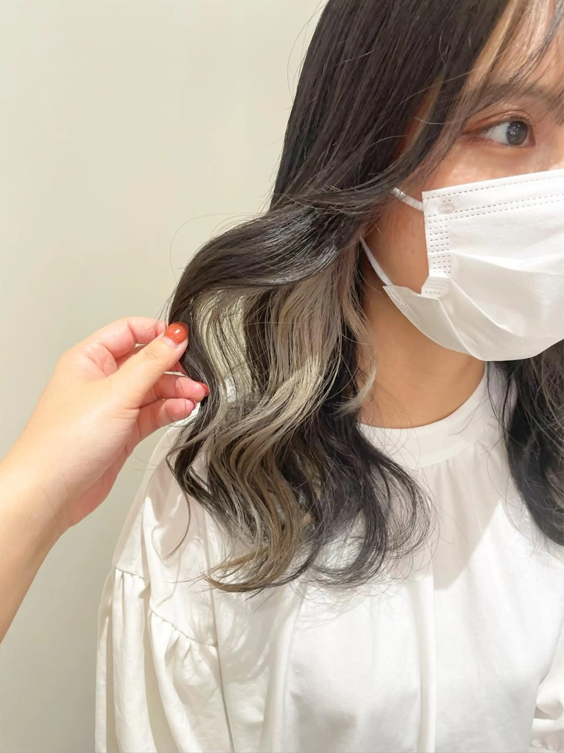 ミディアム カラー ヘアアレンジ ブリーチ グレージュ ミルクティーグレージュ エクステ/ハイトーン 🐏☁️miminaのヘアスタイル