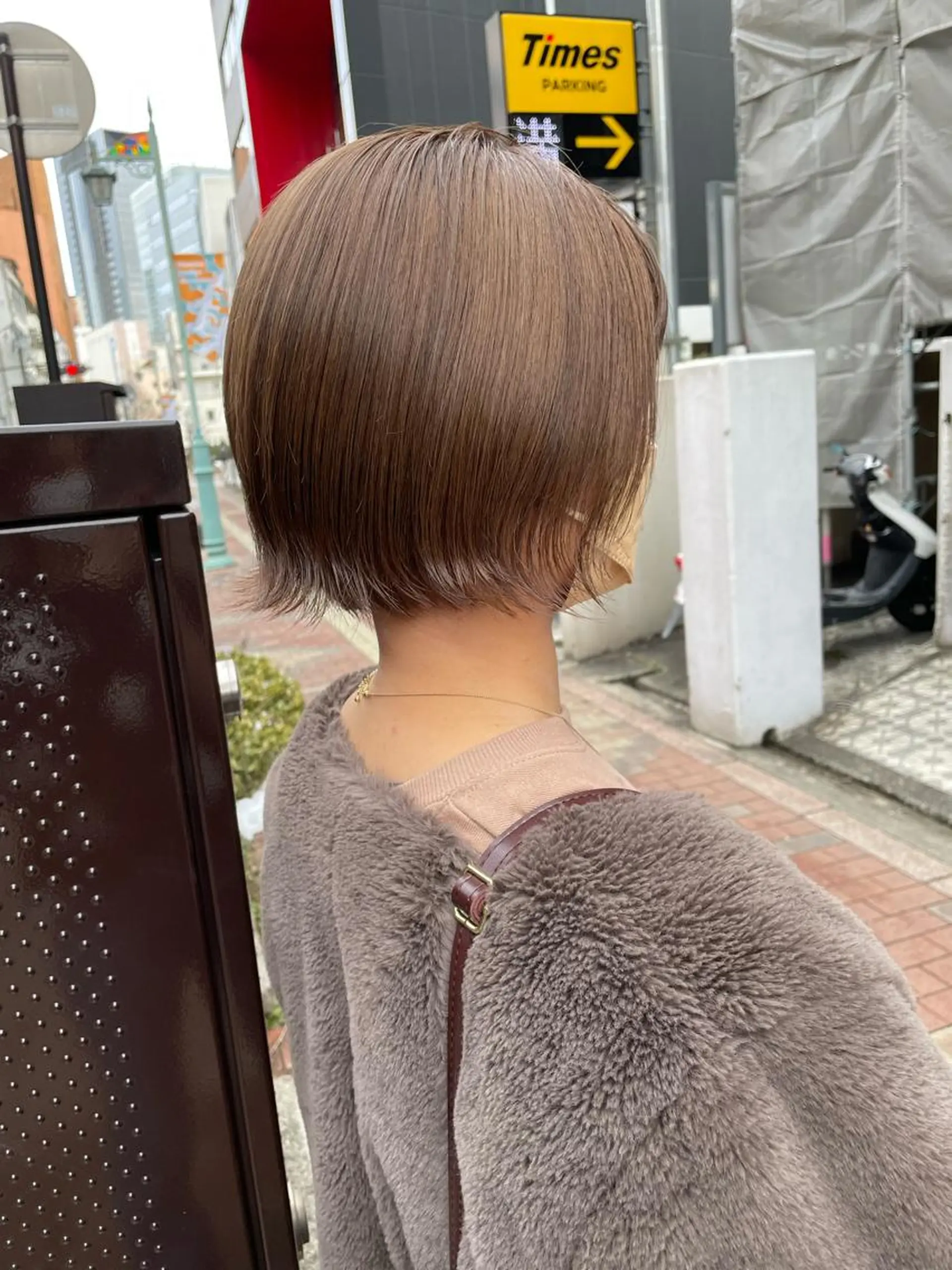 ショート 井上 亜海のヘアスタイル
