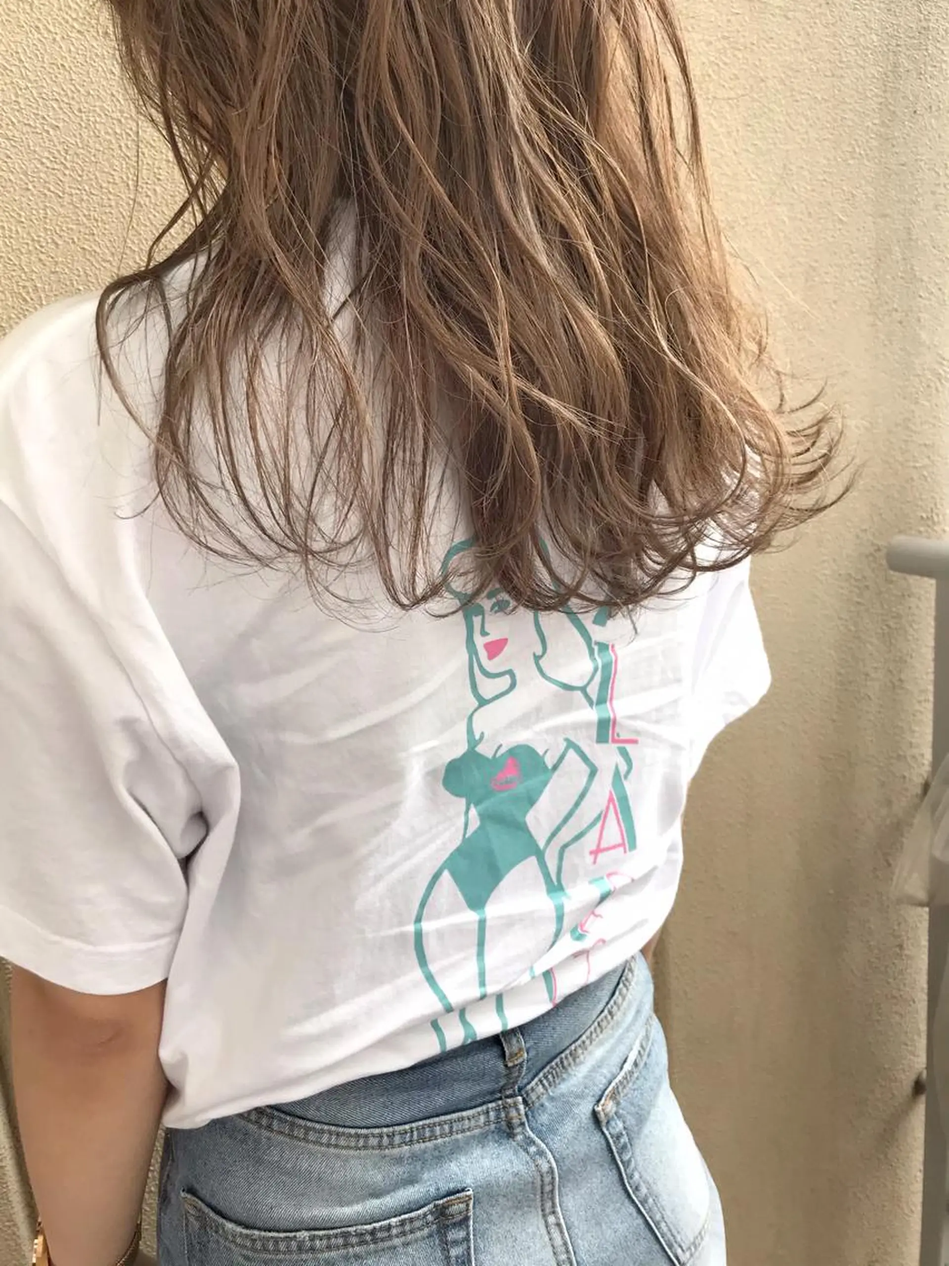 セミロング ハイライト カット ヘアカラー カラーリスト菅野 竜矢🌈のヘアスタイル