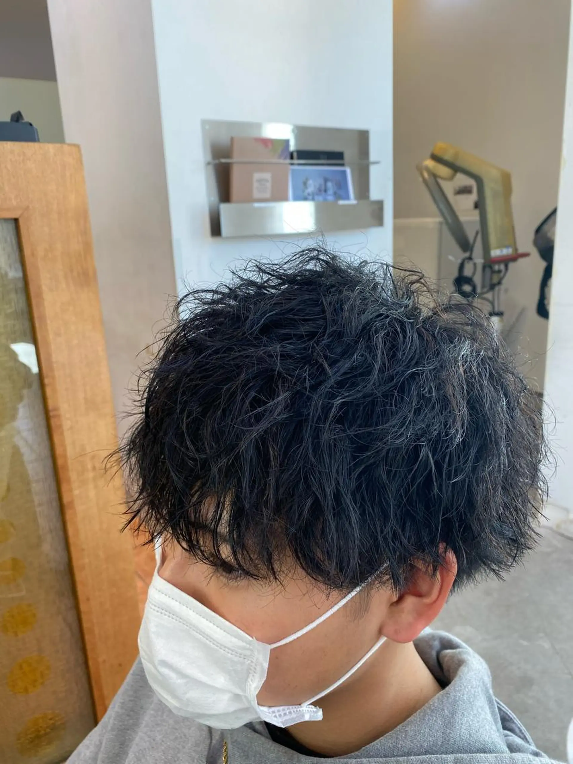 パーマ メンズ プロフィールを ご覧くださいのヘアスタイル