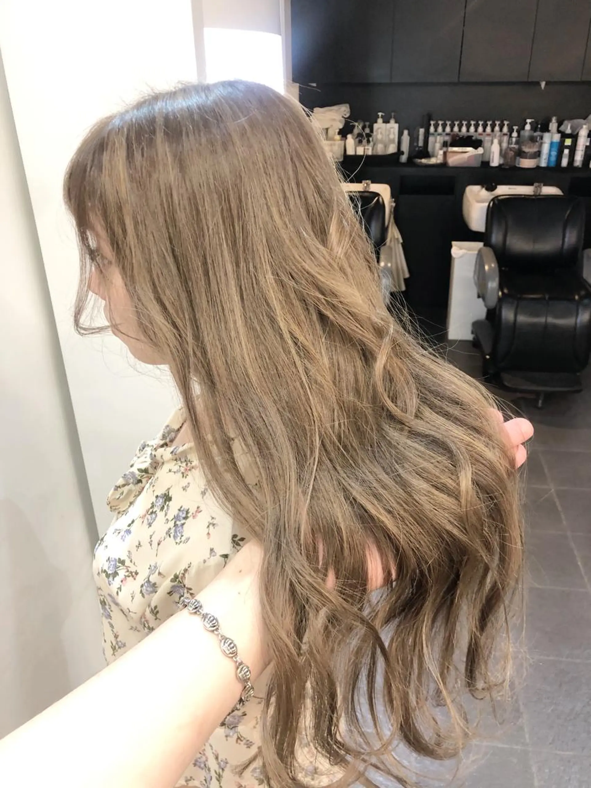 カラー グレージュ ハイライトカラー ヘアカラー トリートメント ヘッドスパ グレージュ/髪質改善 Yamato.hのヘアスタイル