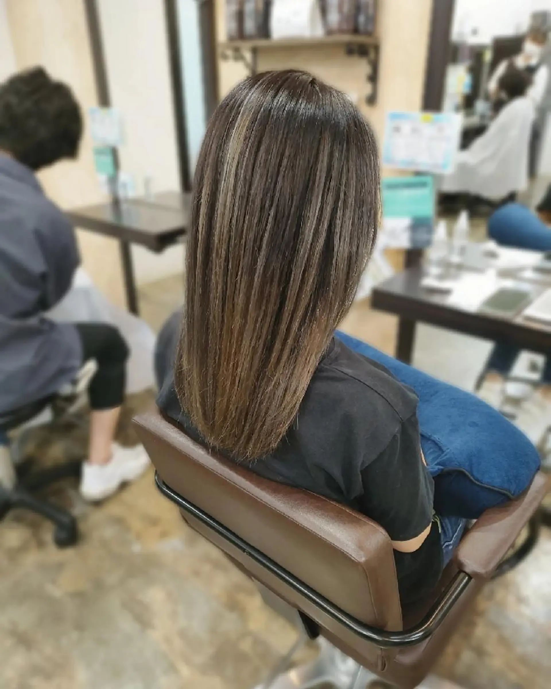 ロング カラー バレイヤージュ レイヤーカット sepiage trois所属・酒井 亜希のヘアスタイル