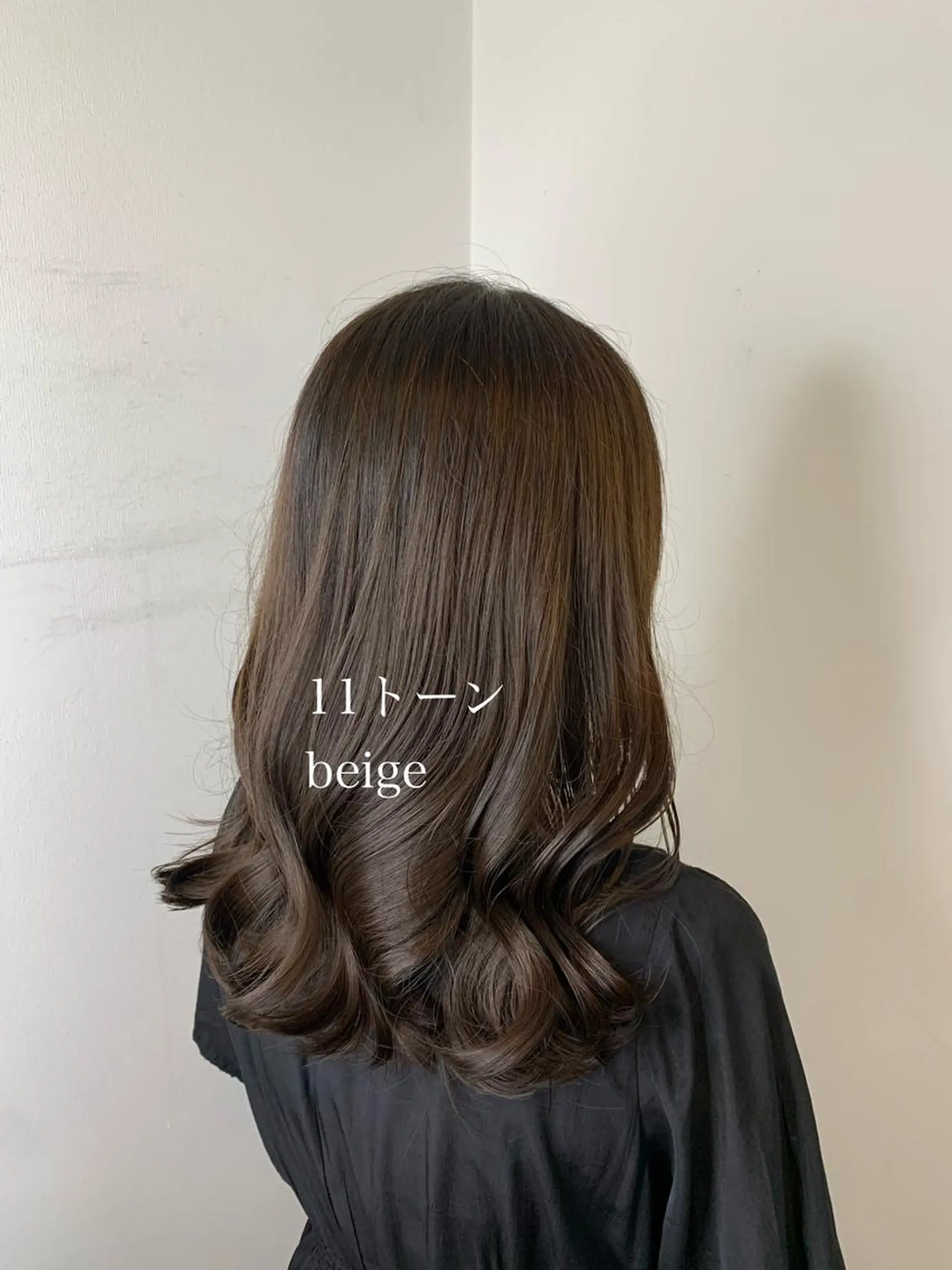 ロング メンズバレイヤージュ 斉藤春のヘアスタイル