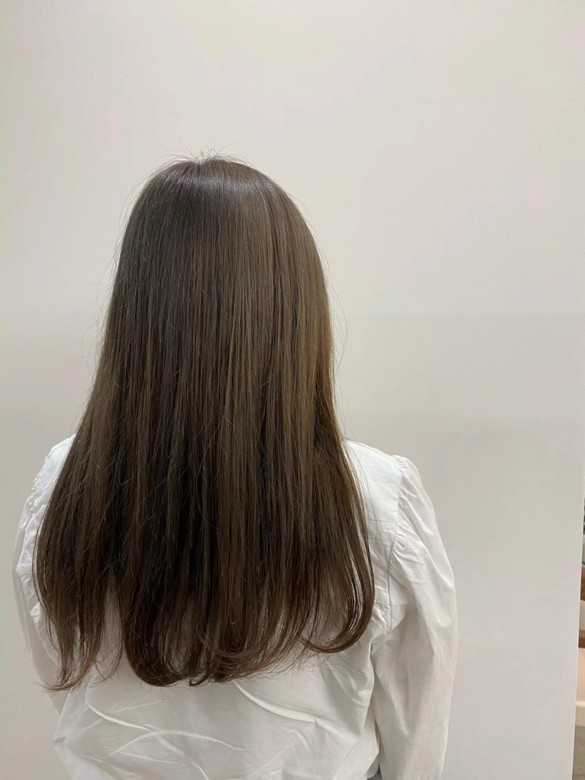 ロング カラー éclat hair's BEAU group所属・大久保 梨音のヘアスタイル