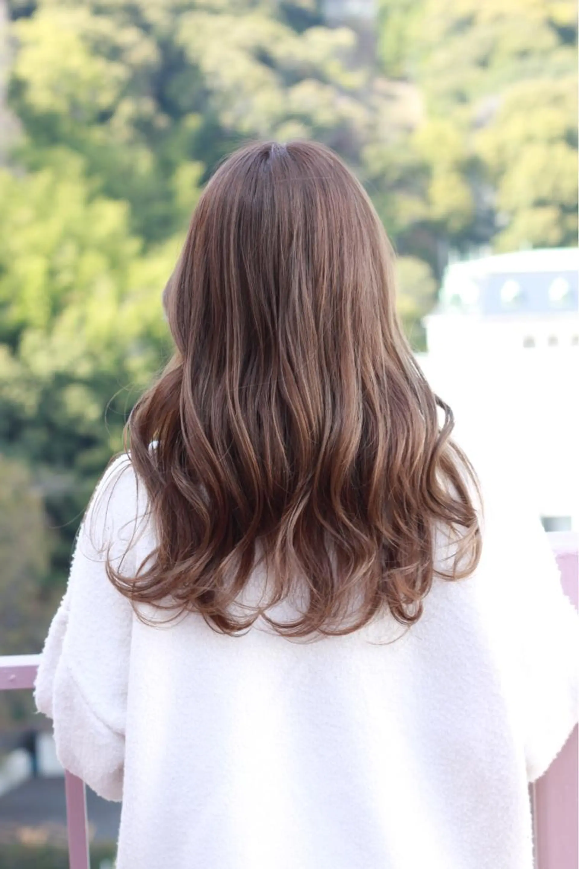 セミロング カラー ベージュカラー ブリーチ ブリーチなしカラー ヘアカラー Viage （ビアージュ）のヘアスタイル