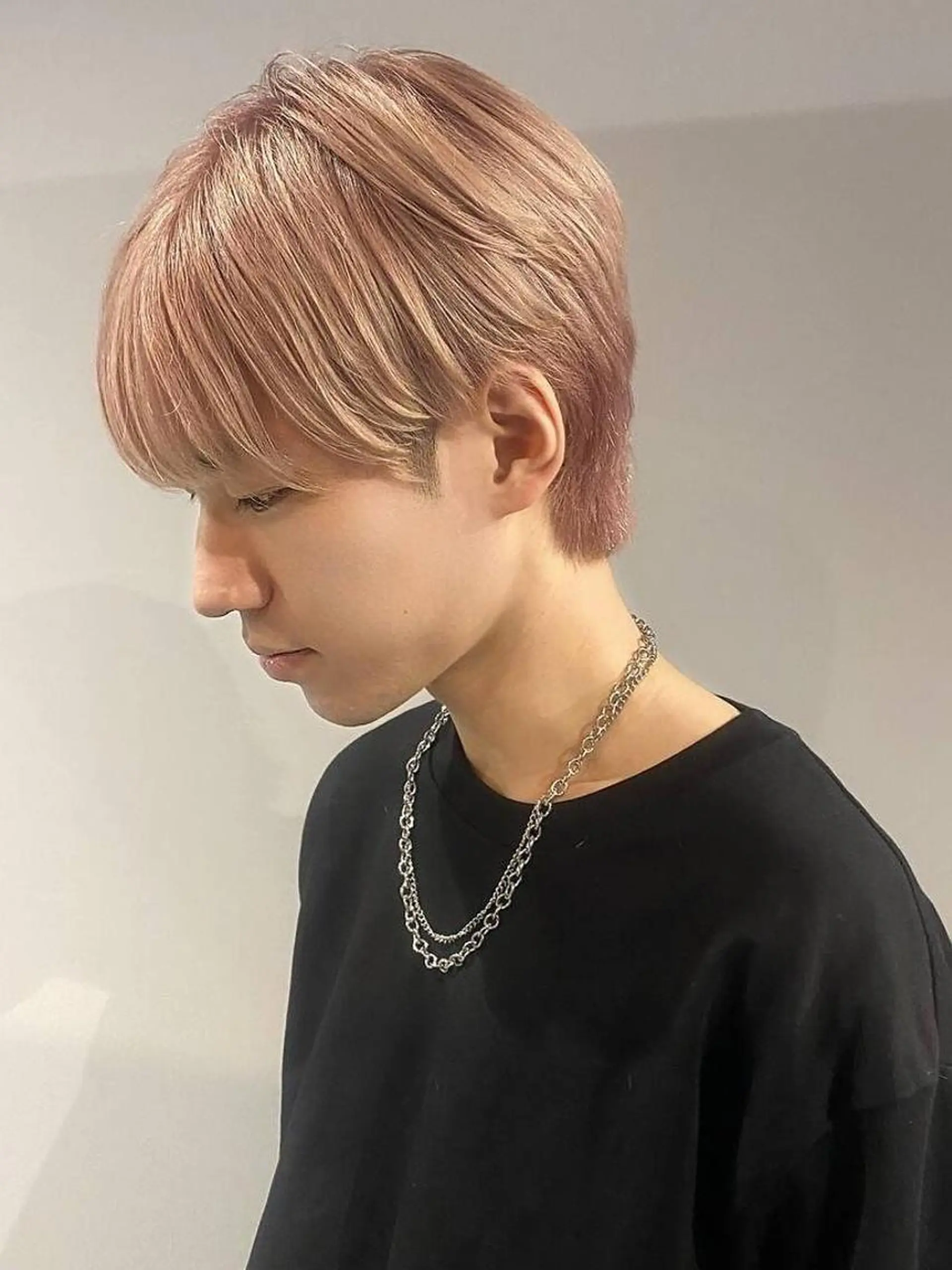 ショート 髪質改善 韓国風ヘア 縮毛矯正 ツイストパーマ カット ヘアカラー メンズ特化🏆 田中滉のヘアスタイル