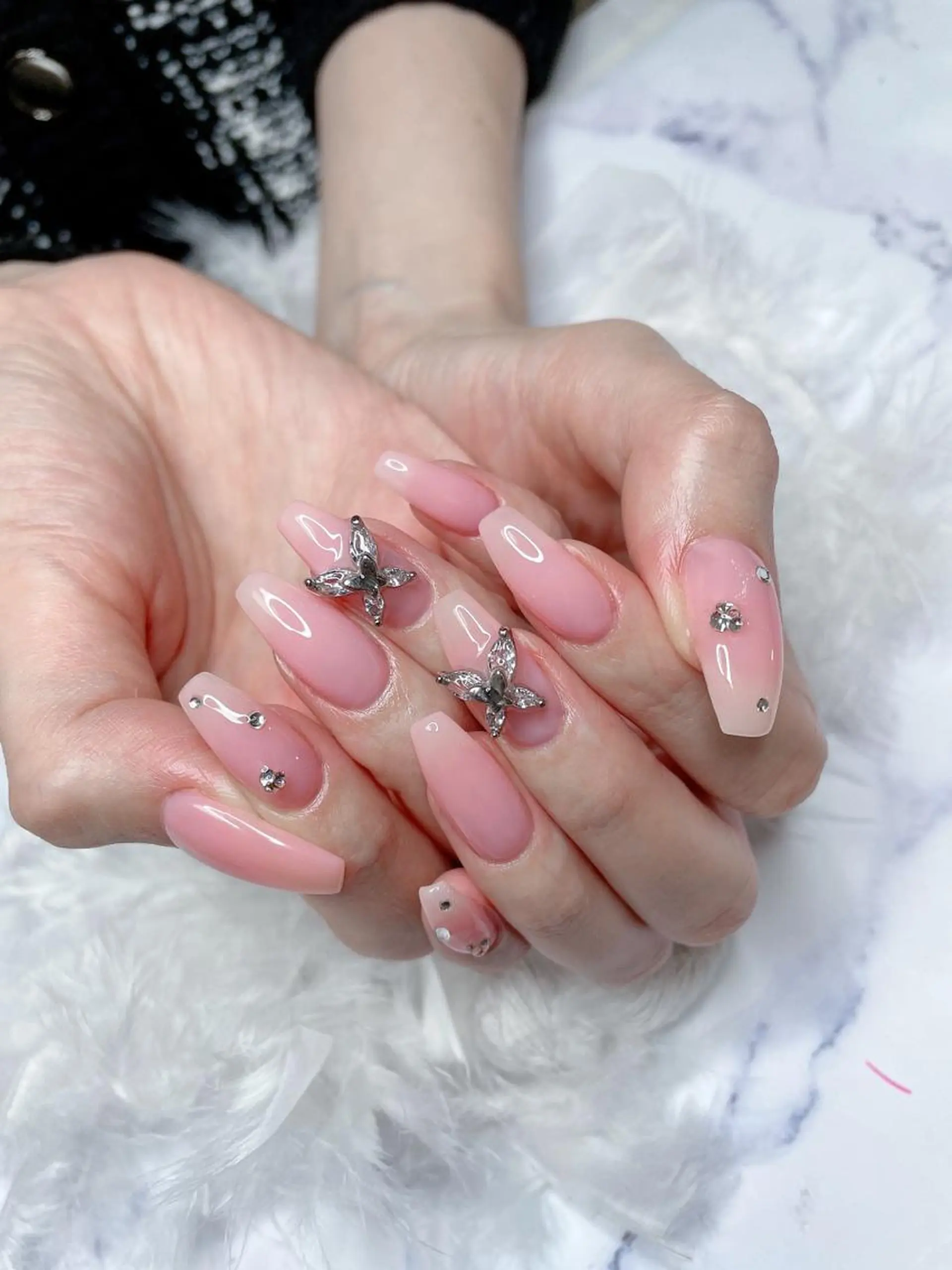 ネイル Le'a nail Lのネイルデザイン