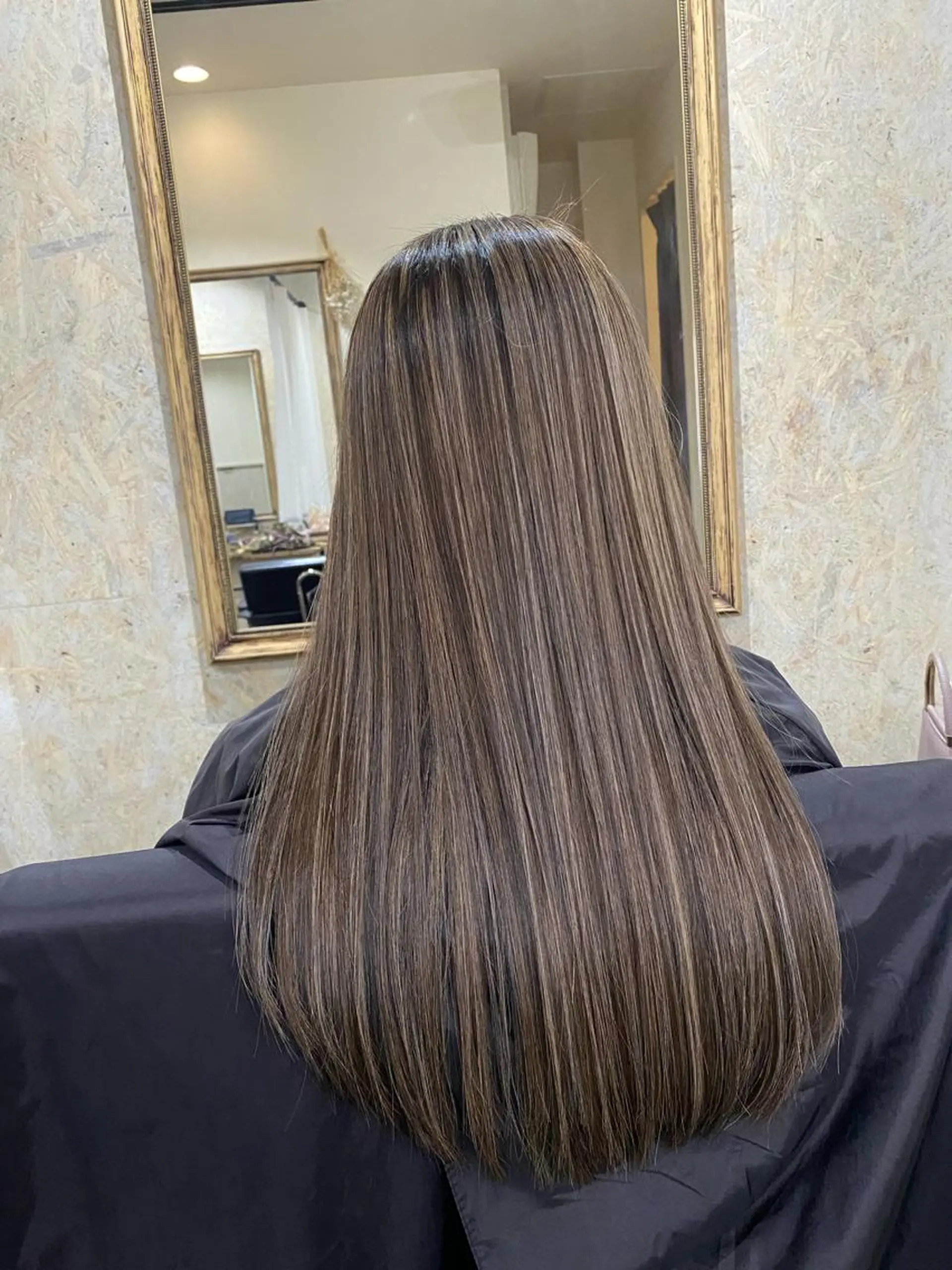 ロング カラー ハイライトカラー ハイライト Tsuyoki .のヘアスタイル