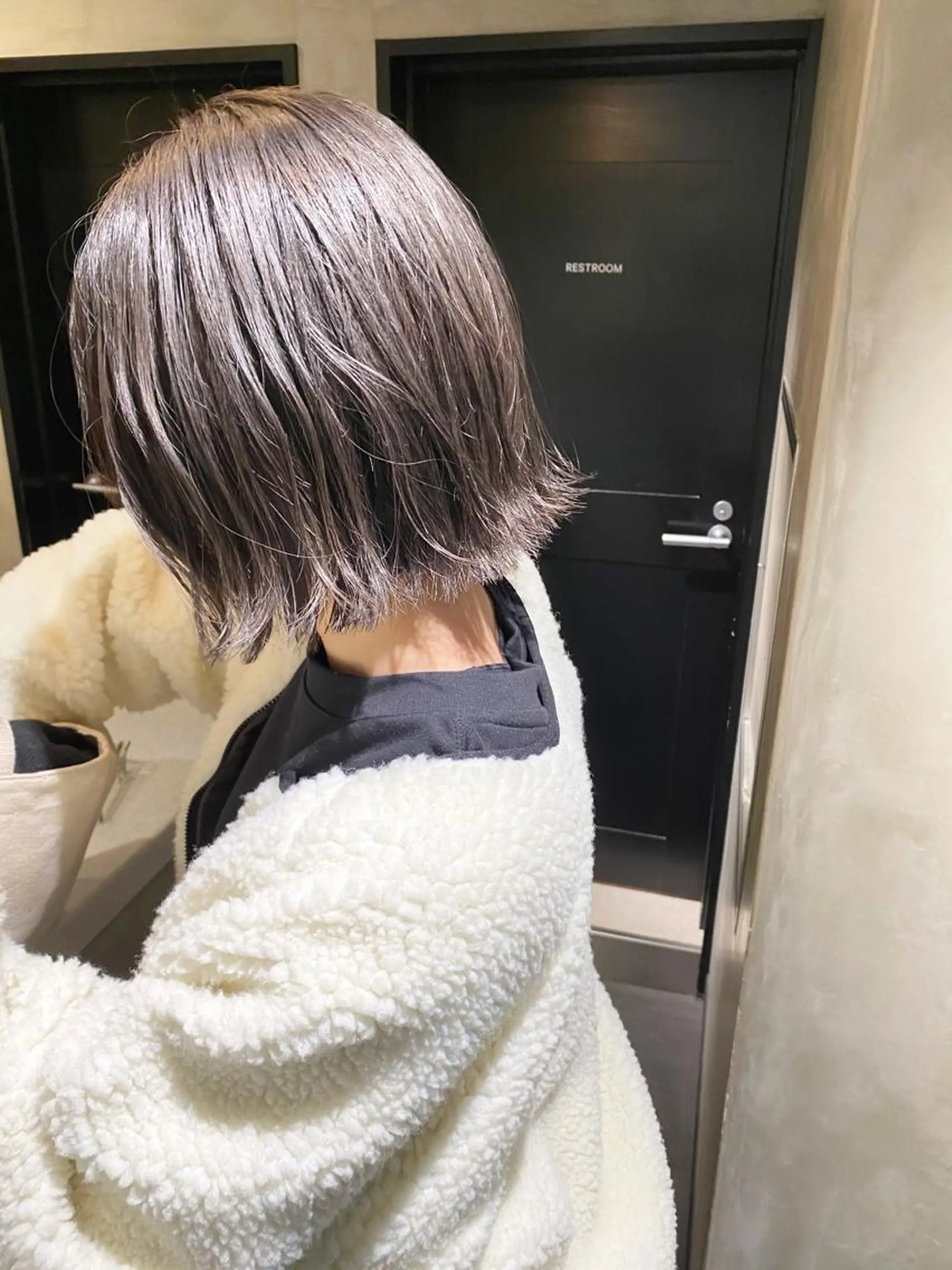 ショート カラー パープルカラー カット ヘアカラー トリートメント 大西 直人のヘアスタイル