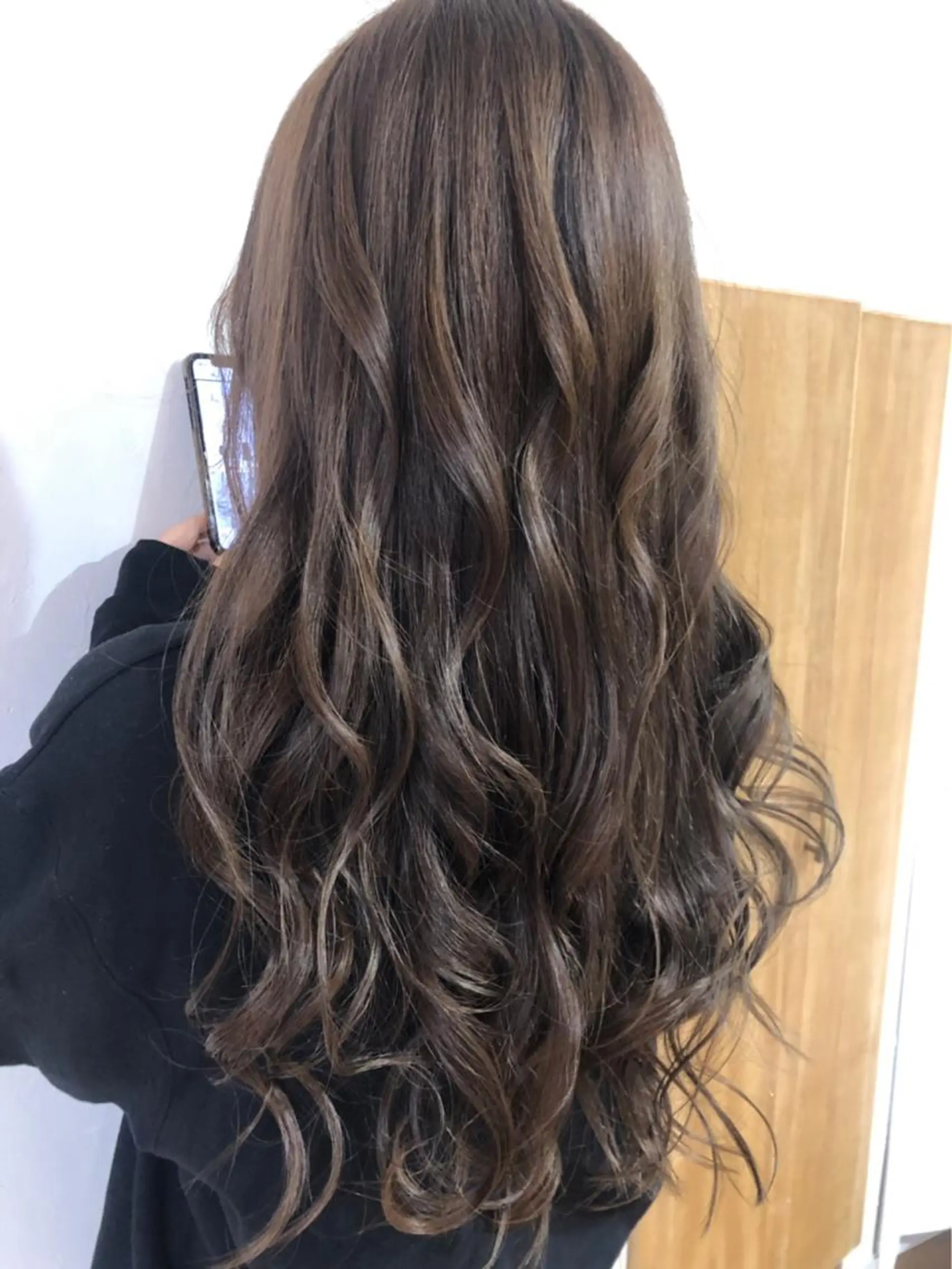 ロング カラー Ate by little所属・青木 梢のヘアスタイル