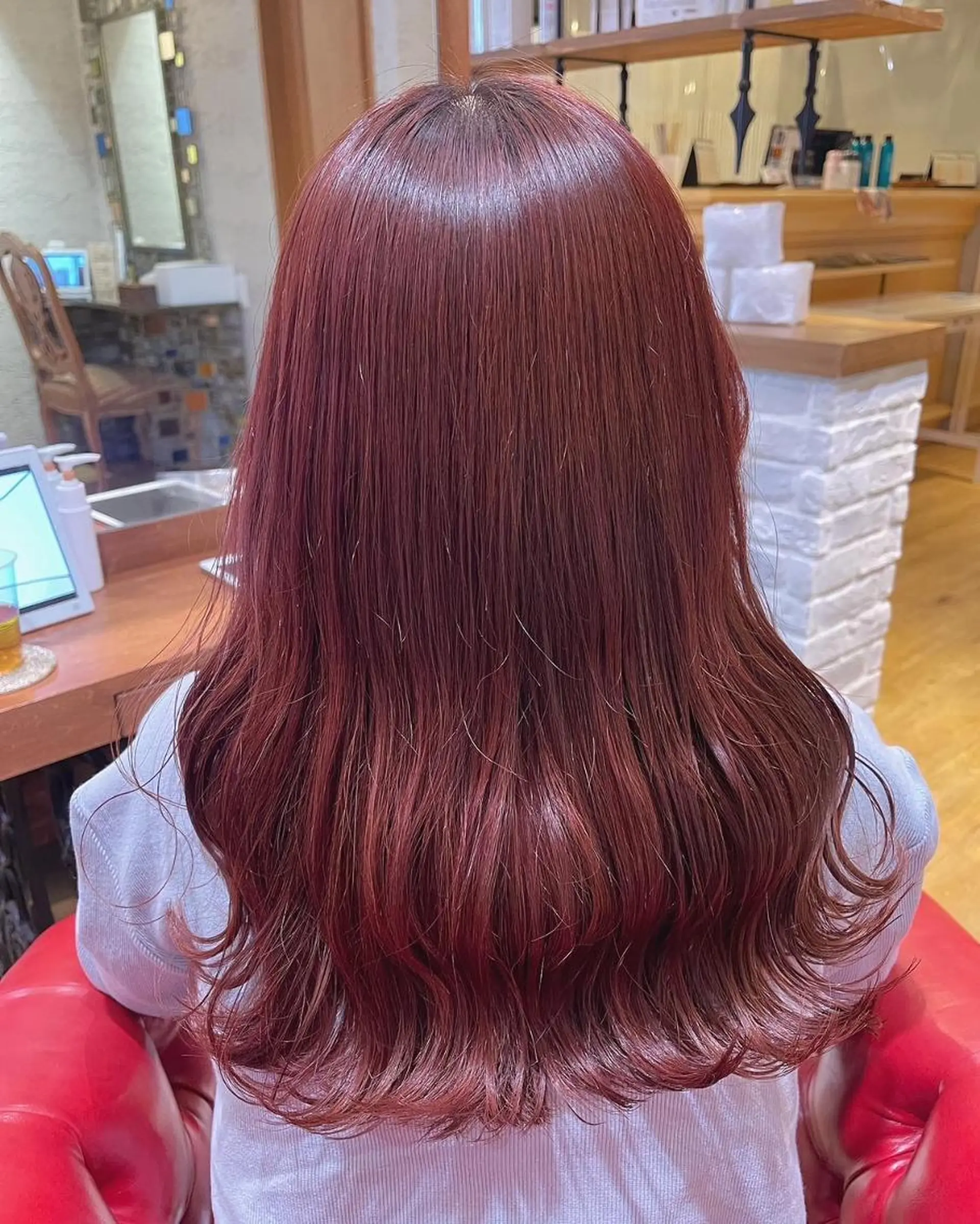 ミディアム カラー アティリー 西梅田のヘアスタイル