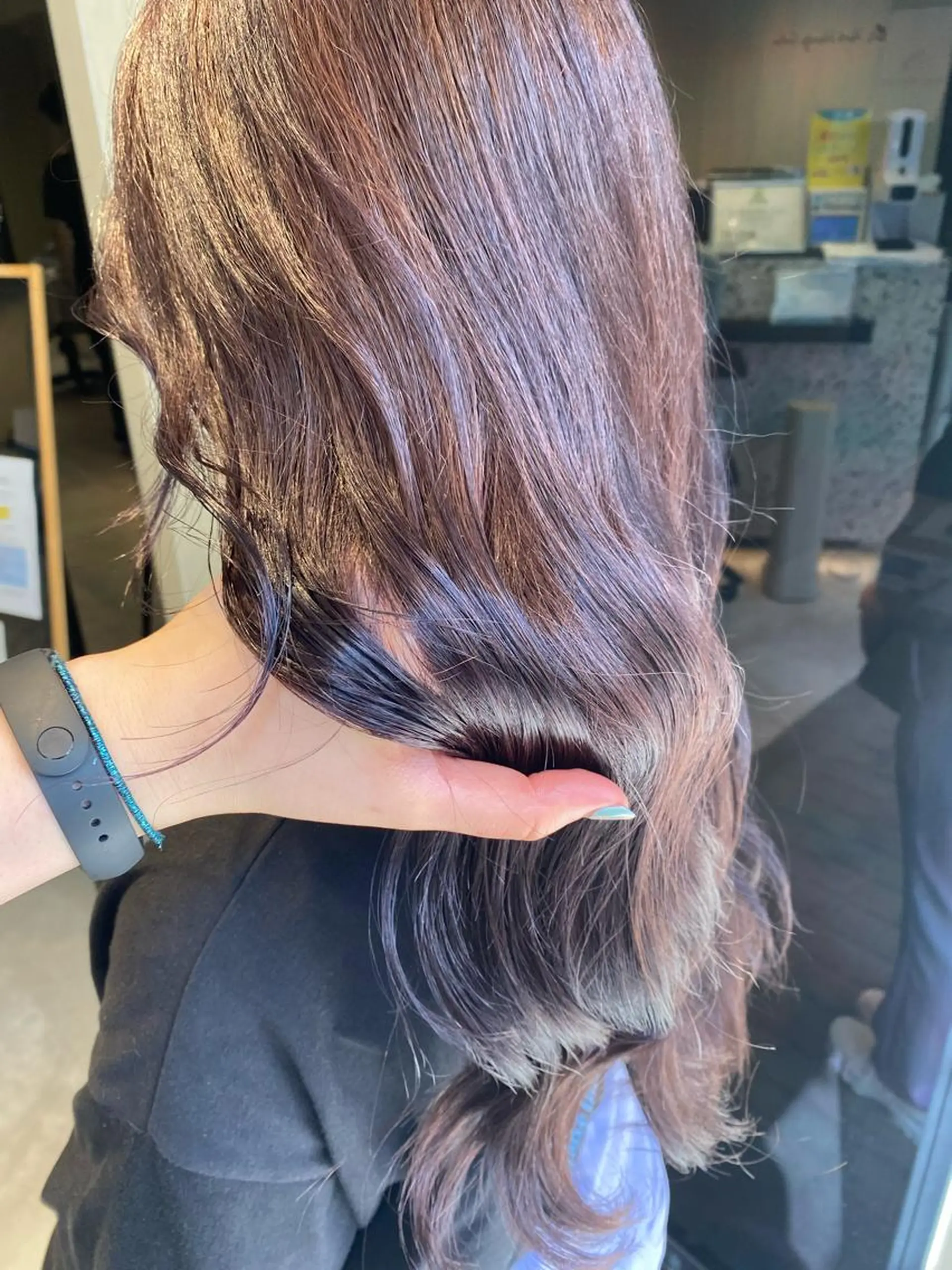 セミロング カラー ヘアアレンジ アンククロス渋谷【ANKH CROSS】所属・韓国ヘア┊︎レイヤー ┊︎haruka🌙のヘアスタイル