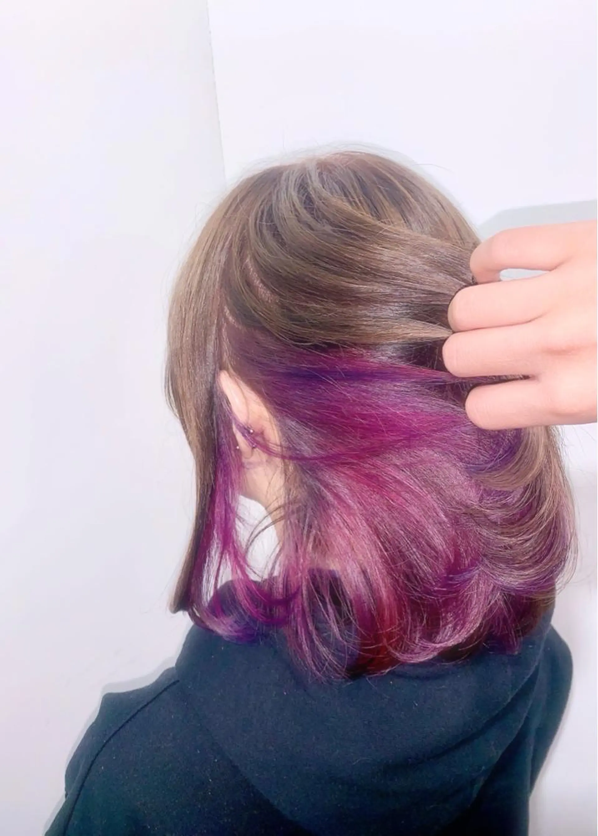 セミロング カラー アディクシーカラー ベージュカラー 黒髪 ブリーチ ブルーカラー ヘアカラー 藤澤 夏実/インナーカラーのヘアスタイル