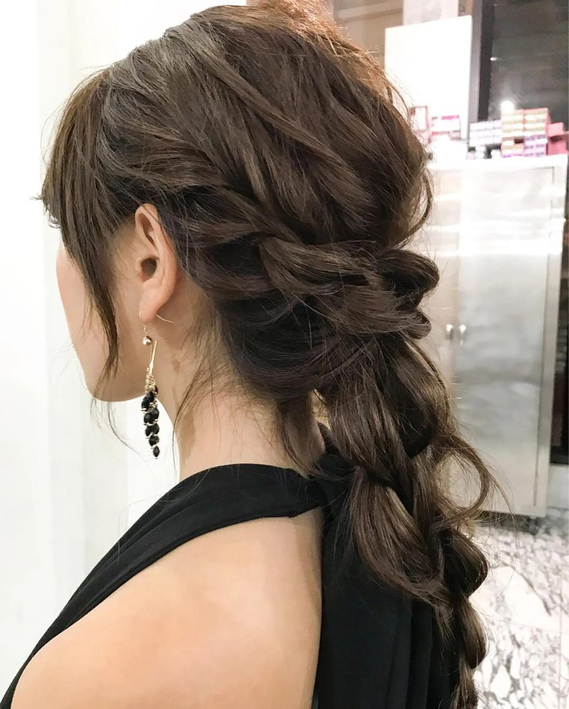 ロング ヘアアレンジ エクステ（レミー毛） NINEのヘアスタイル