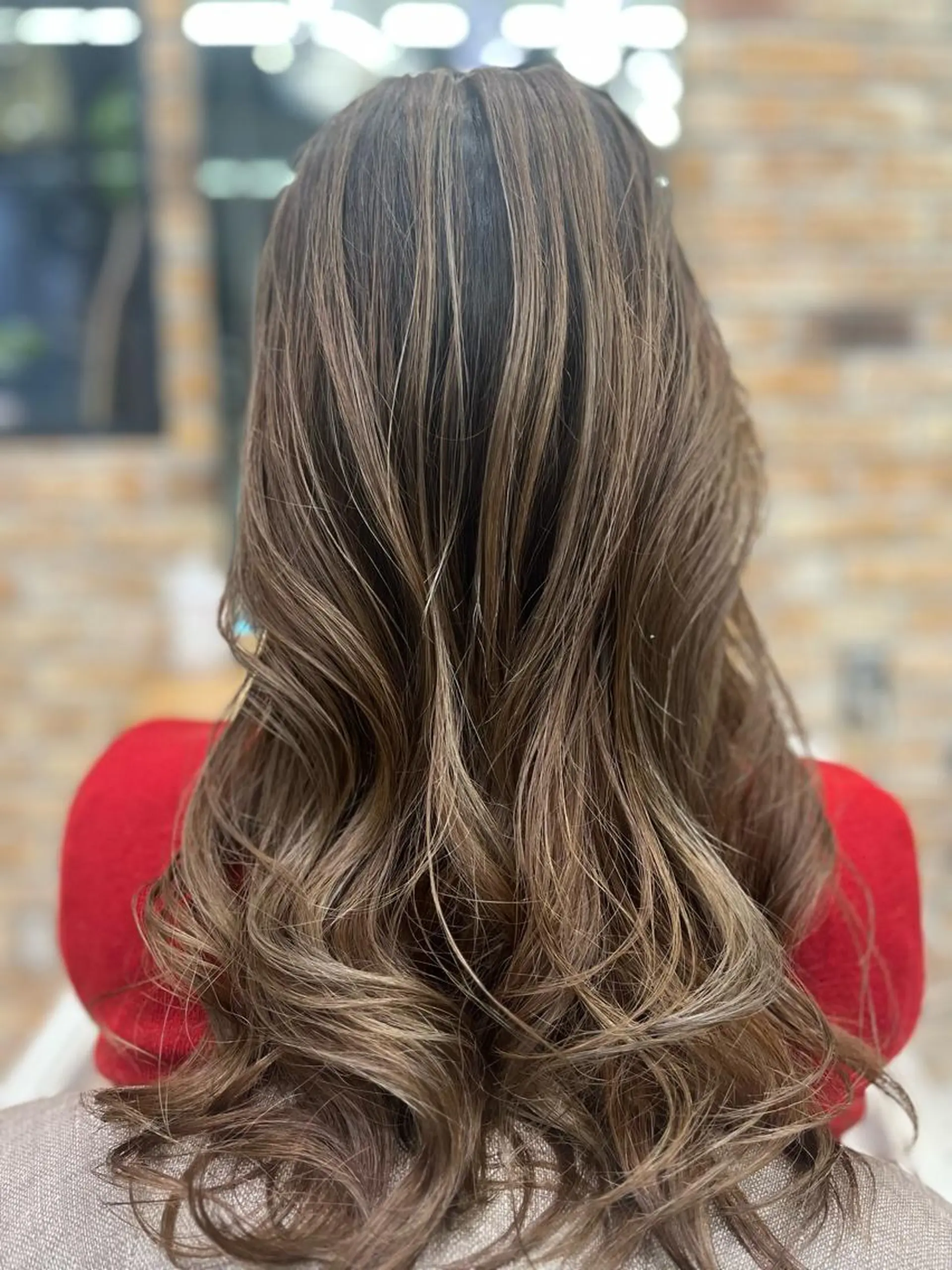 ロング カット ヘアカラー トリートメント LucksiMie ginza  明松のヘアスタイル