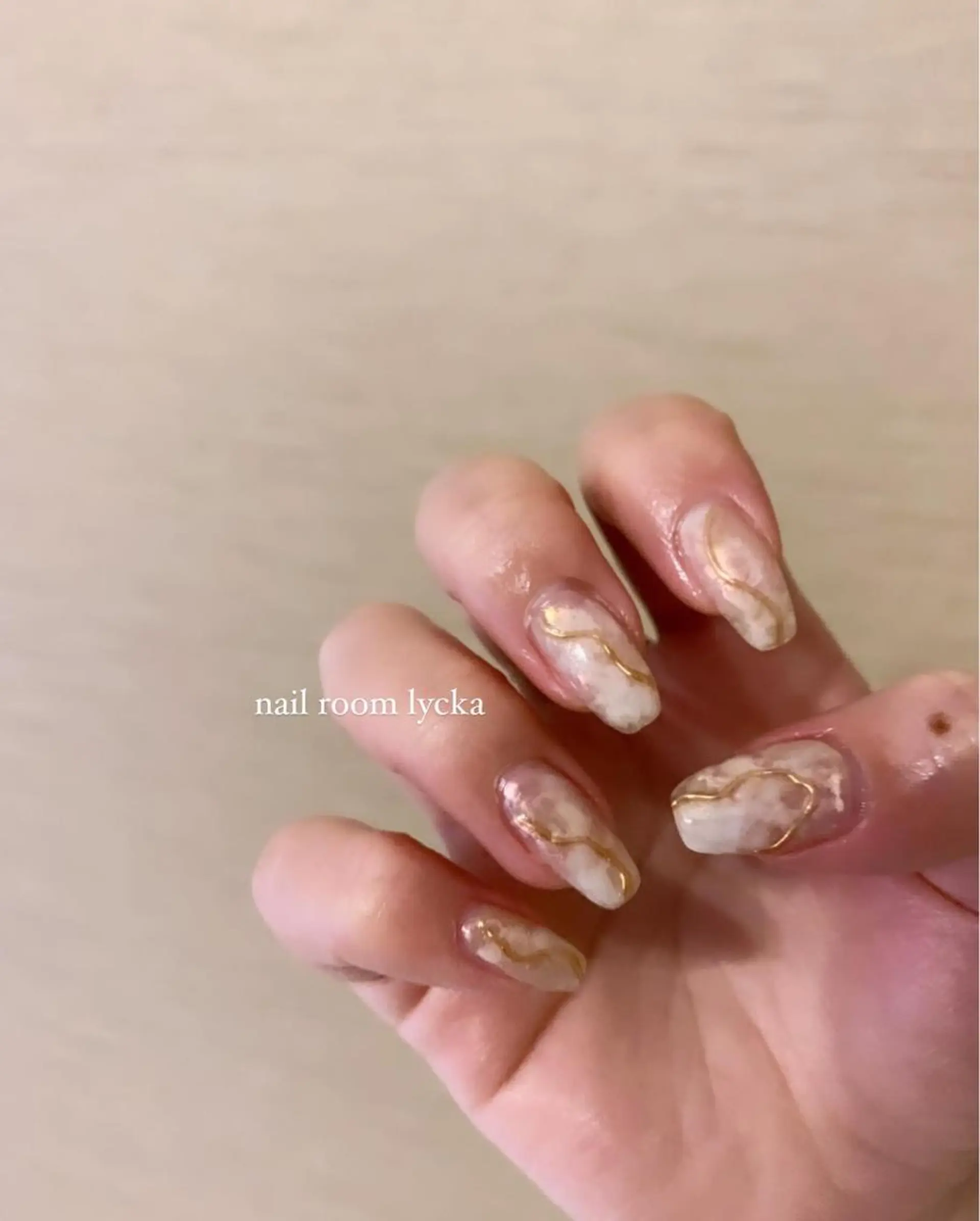 ネイル ﾈｲﾙﾙｰﾑﾘｯｶ 𝐦𝐚𝐲𝐮のネイルデザイン