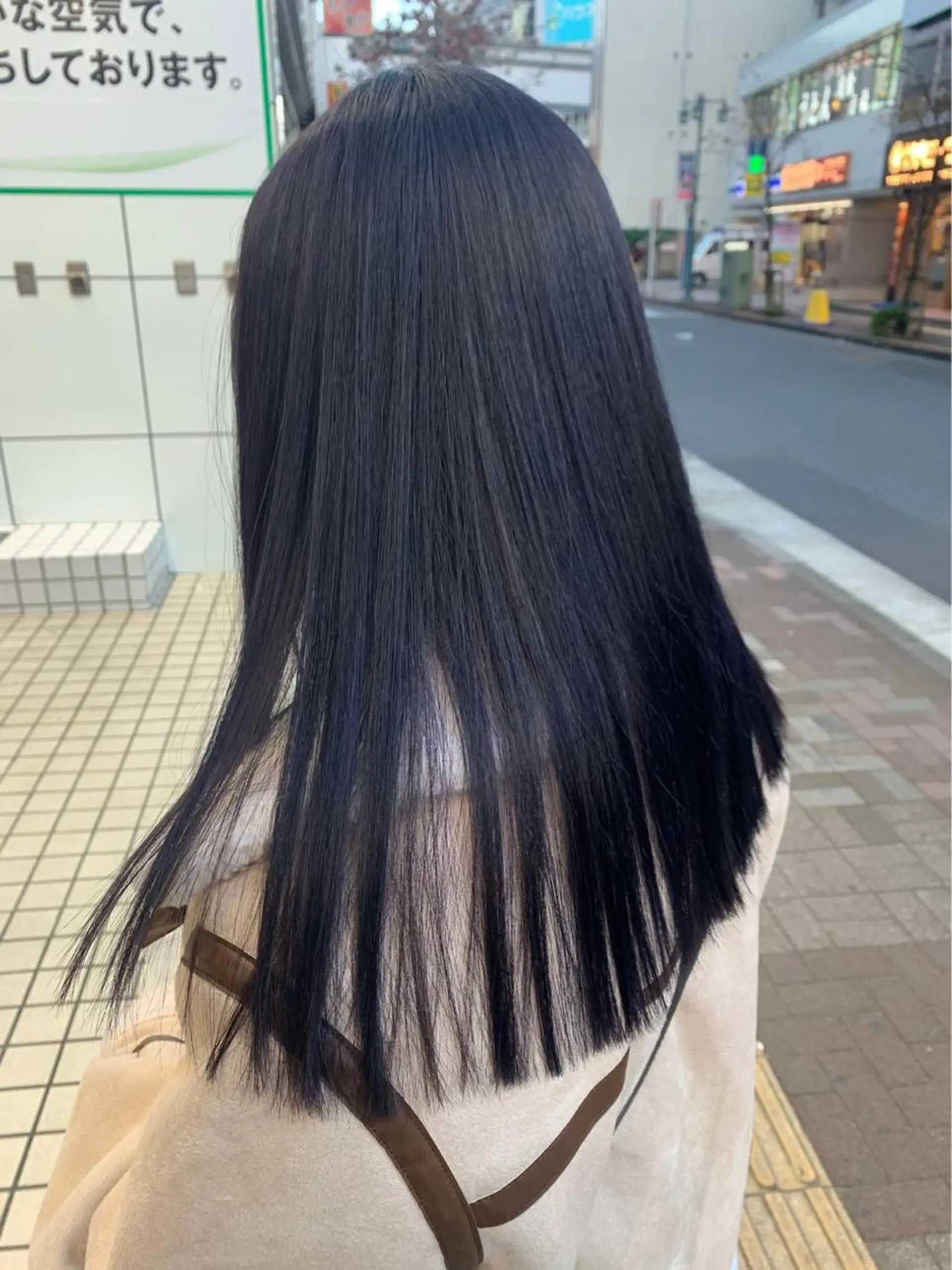 カラー ブリーチ ケアブリーチ レディースカット いからしゆうたのヘアスタイル