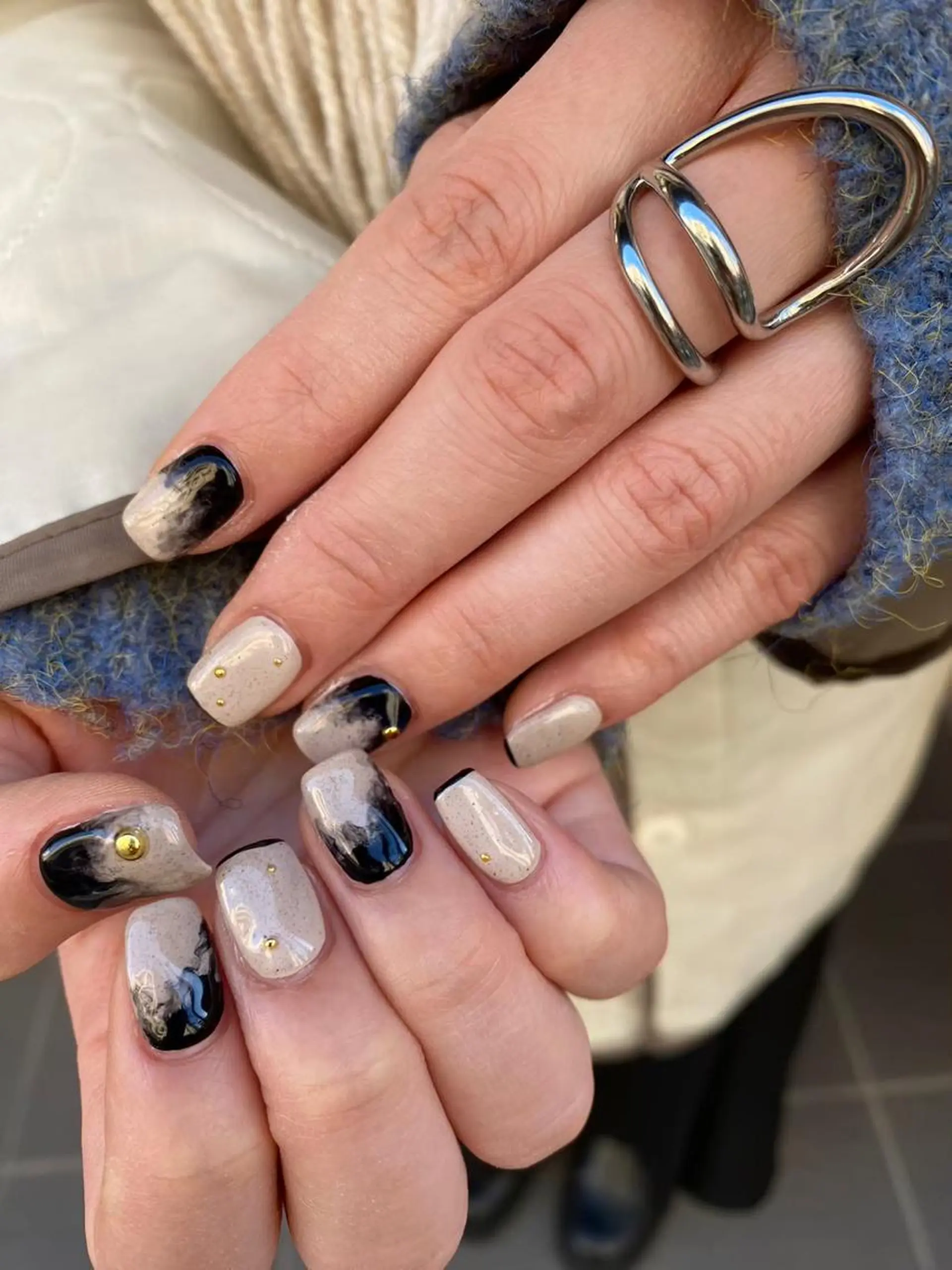 ネイル オーロラネイル マグネットネイル ニュアンスネイル オフィスネイル シンプルネイル ハンドネイル 草加ニュアンスネイル 🌚hersのネイルデザイン