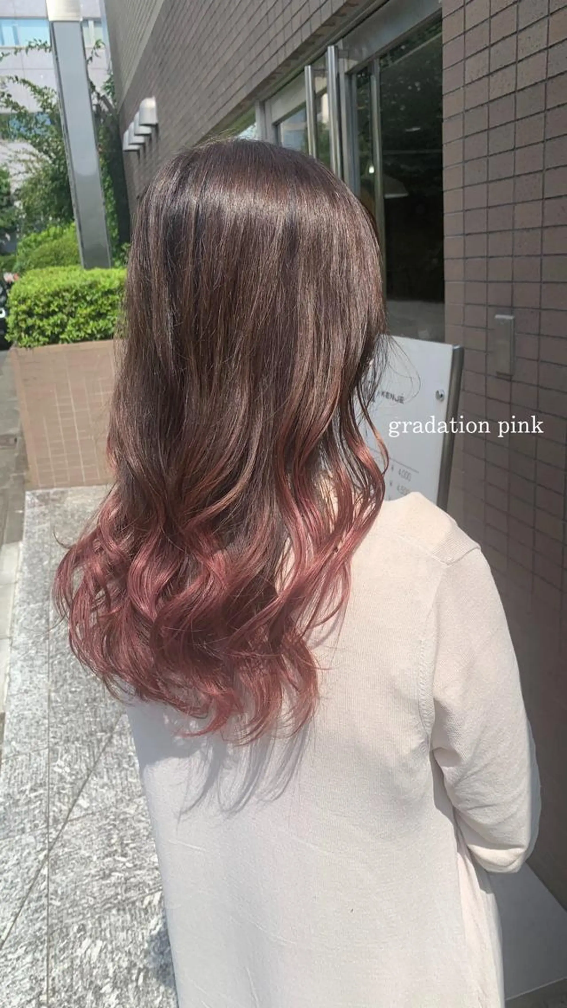ロング カラー グラデーションカラー ピンクカラー 🌈re-room EIKI🇰🇷のヘアスタイル