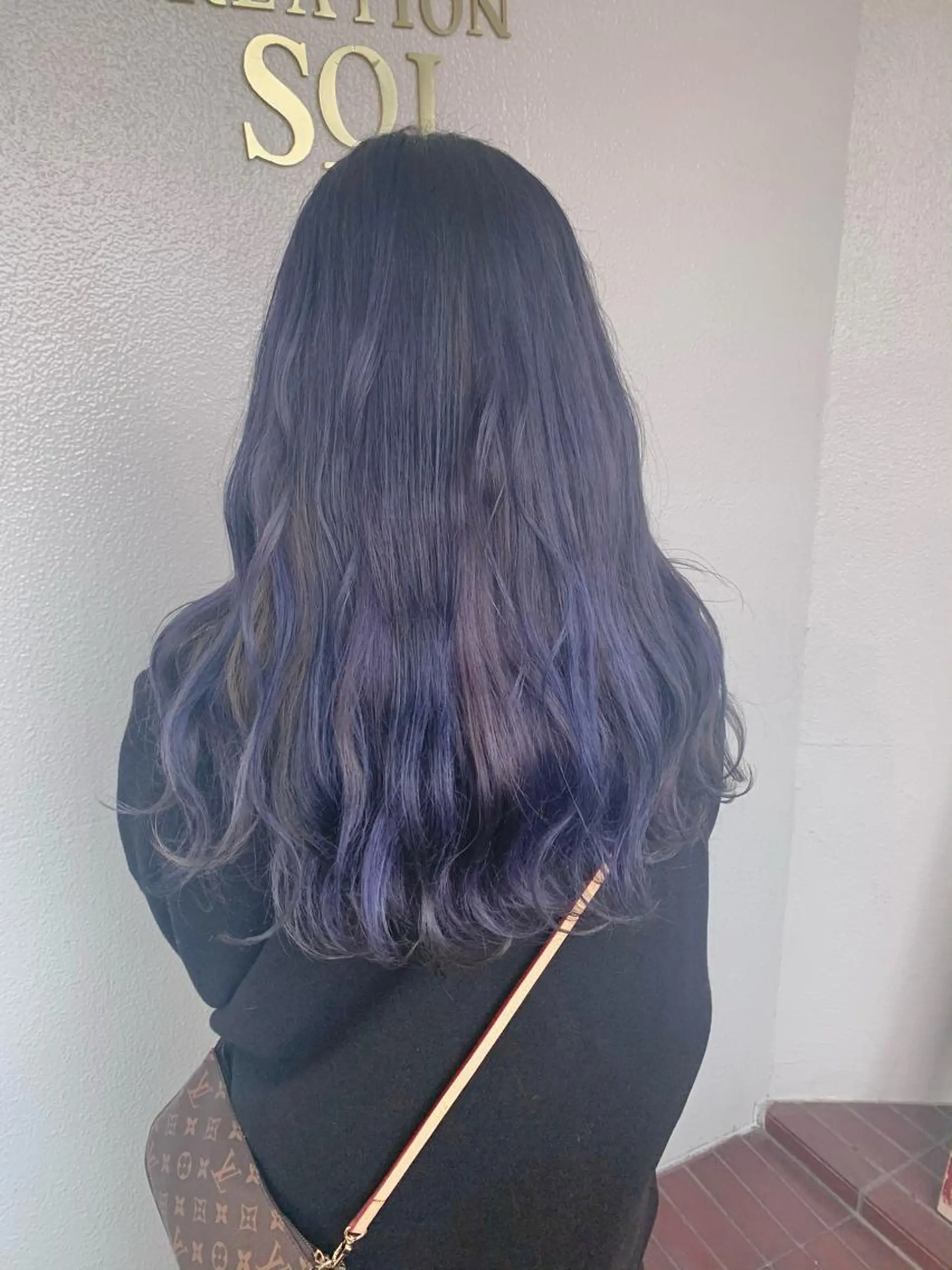 ロング カラー 三野 沙也のヘアスタイル