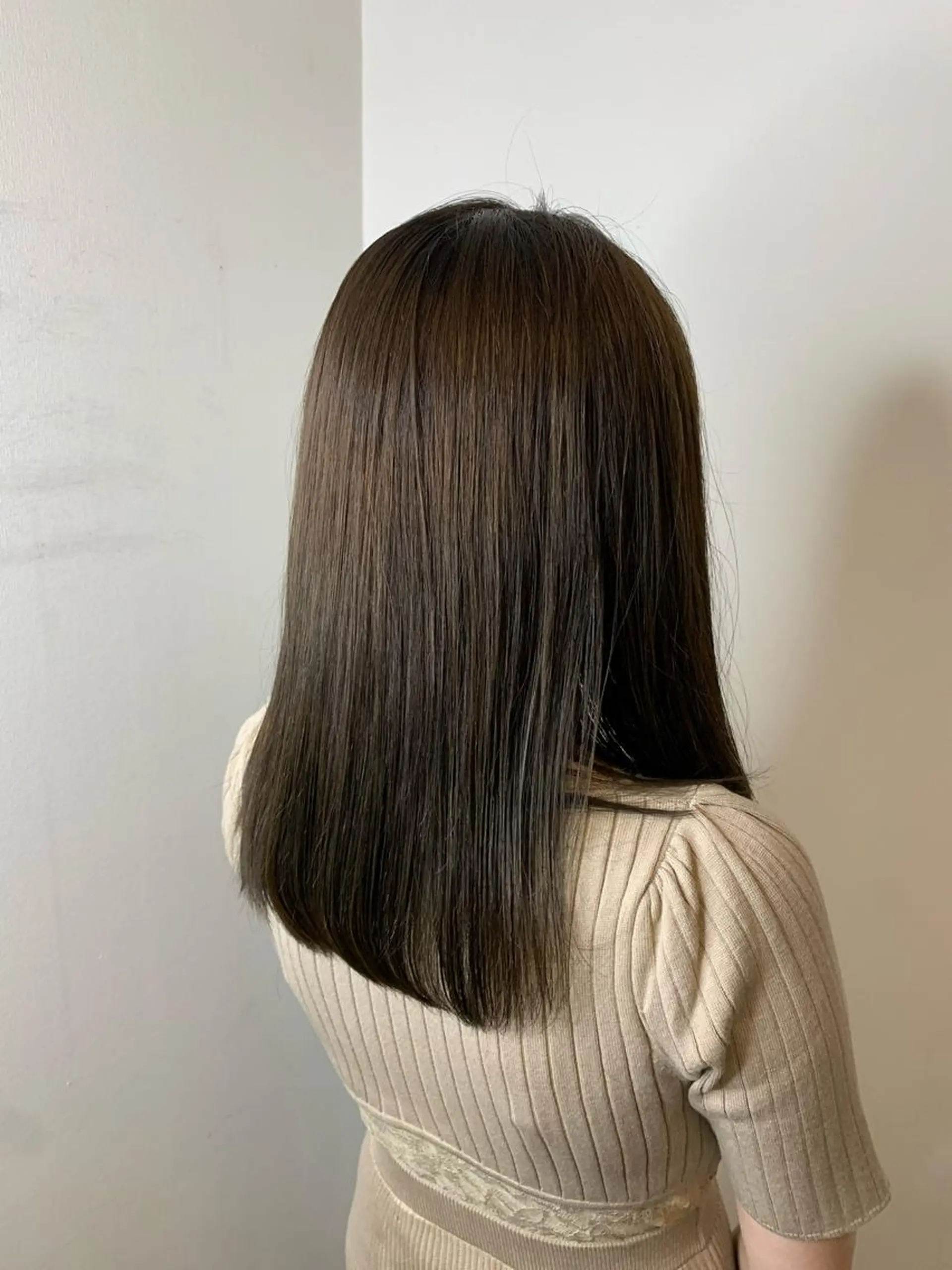 ロング メンズバレイヤージュ 斉藤春のヘアスタイル