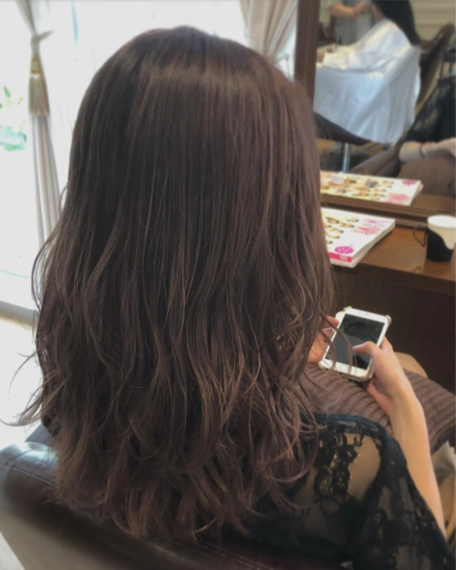 セミロング カラー Gokan by JILBLAN所属・新實 ゆりあのヘアスタイル