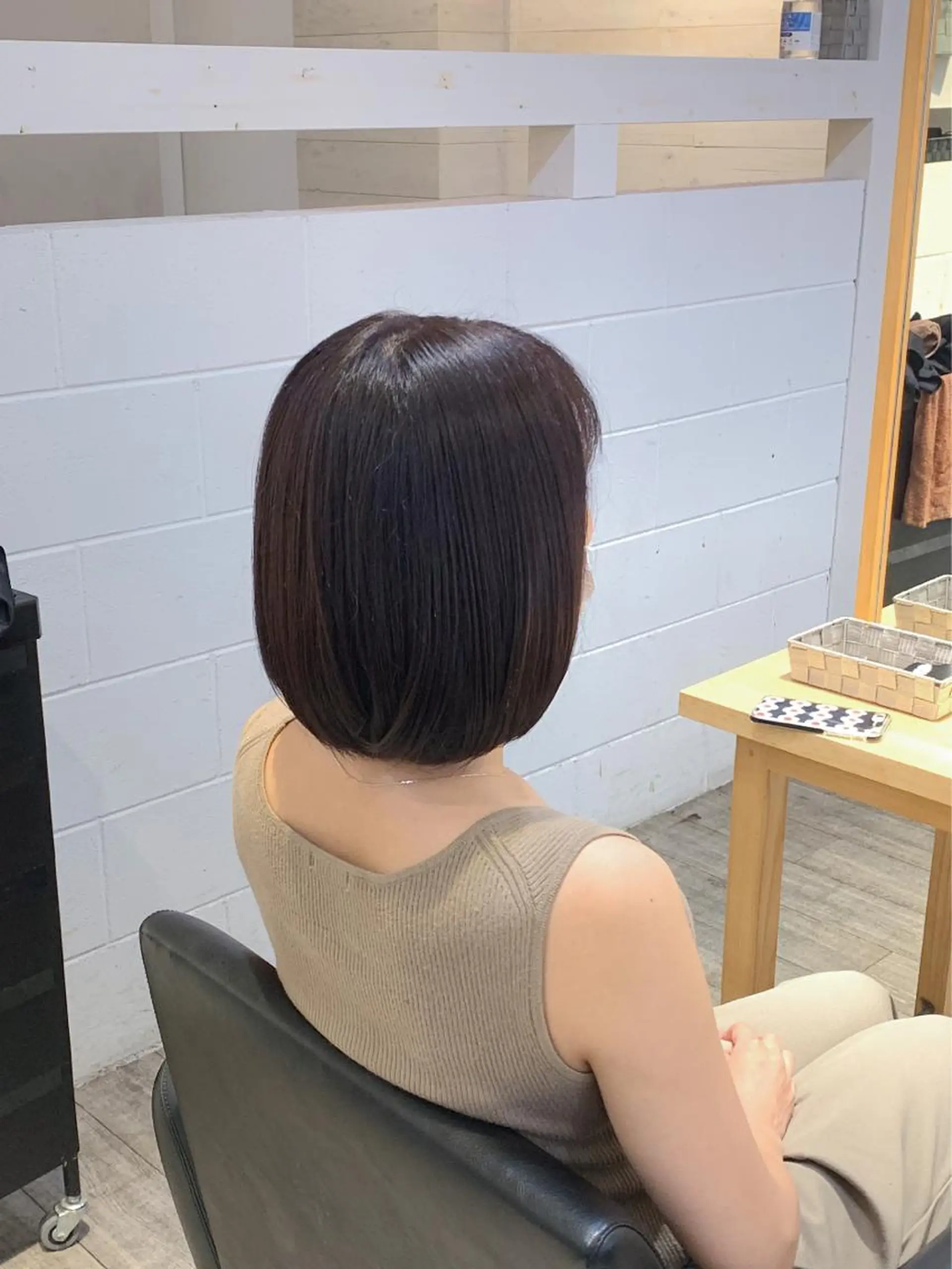 ミディアム カラー ボブ カット ヘアカラー トリートメント 鈴木 悠平のヘアスタイル