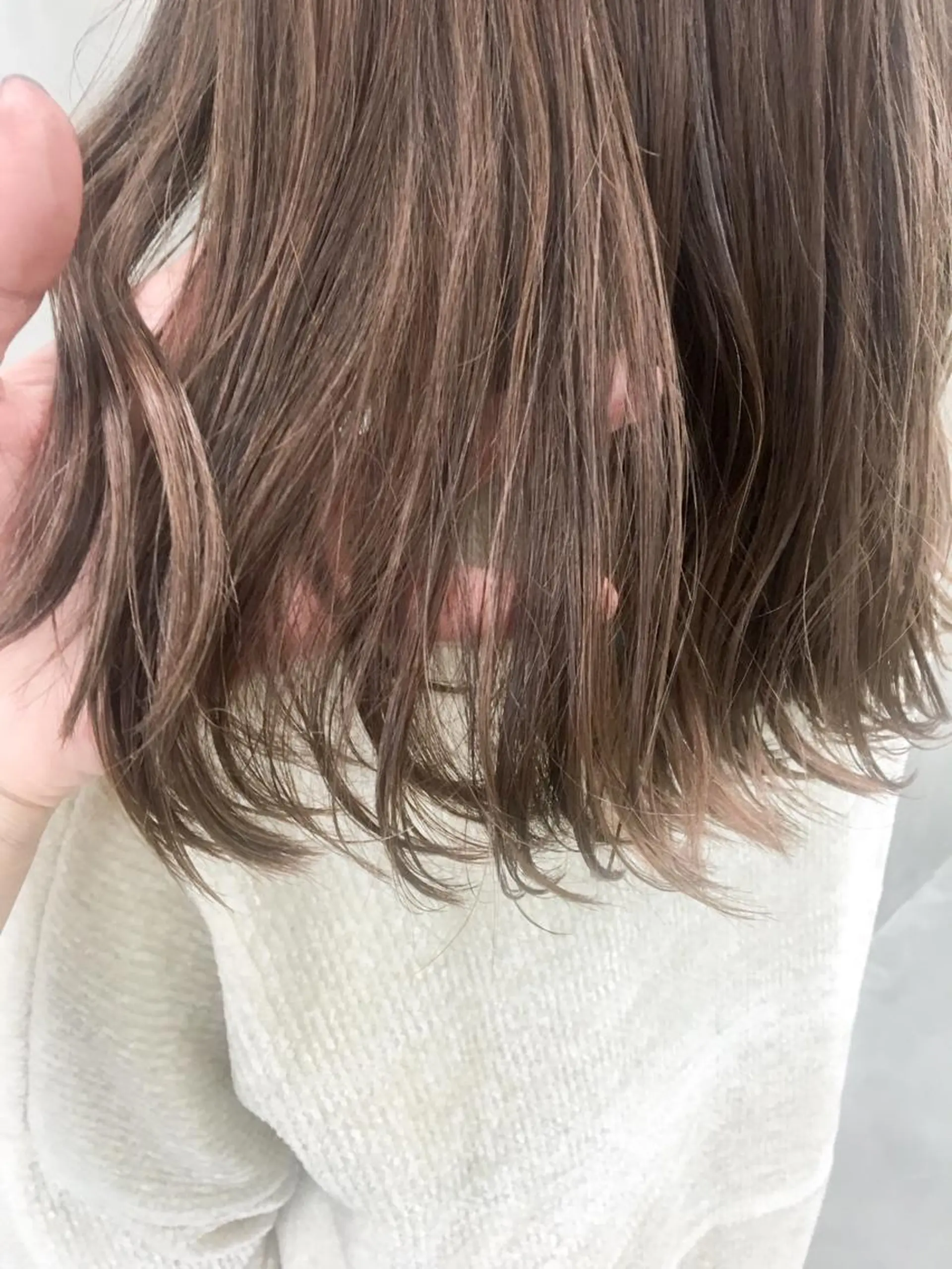 カラー ベージュカラー ブリーチ 透明感カラー ダブルカラー フォギーベージュ SEED&beauty byFLAT所属・ヘッドスパ (女性限定)🍋モエのヘアスタイル