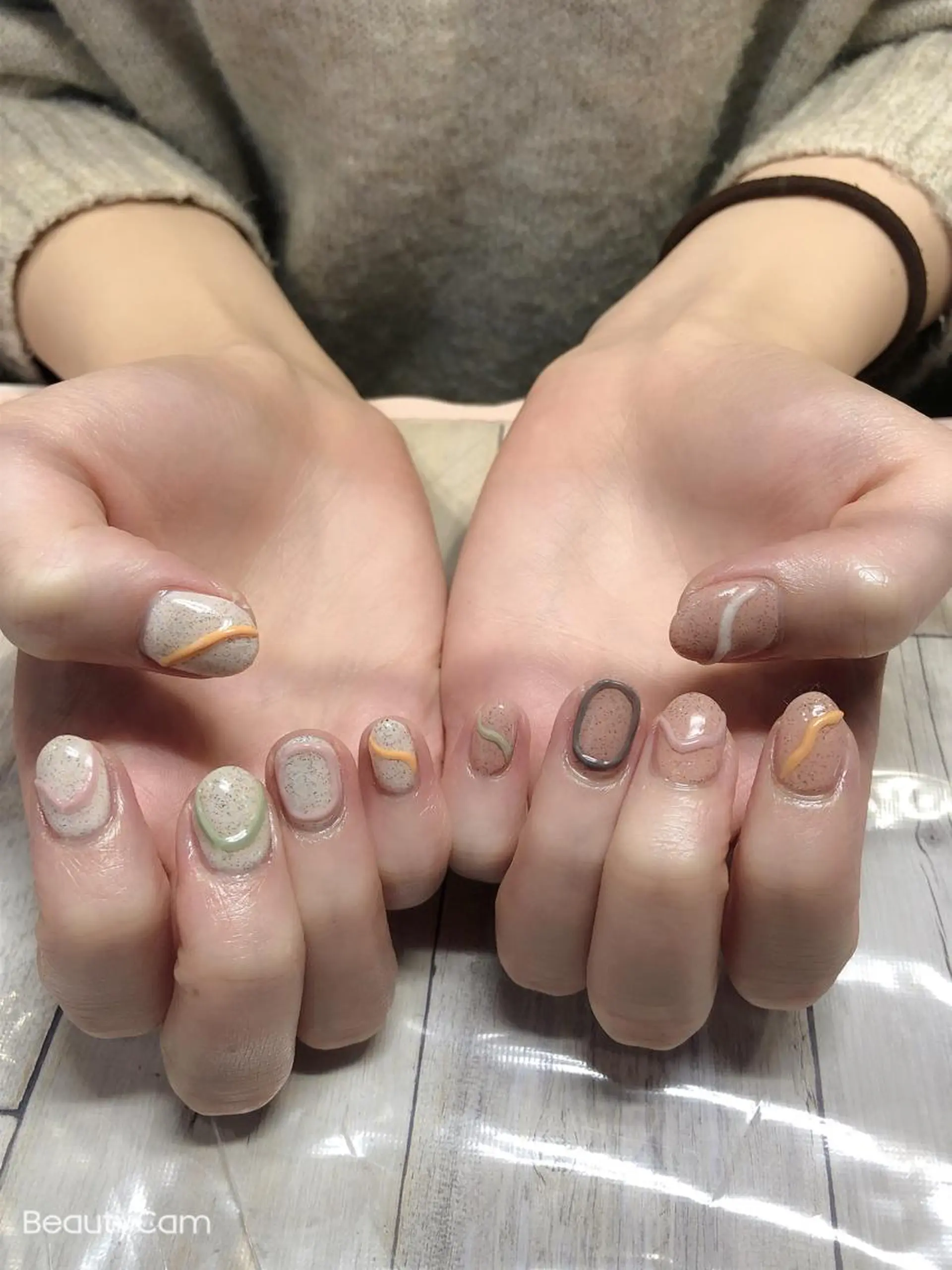 ネイル ニュアンスネイル 💎Guarendo💎錦糸町店所属・✨アン ミユ✨のネイルデザイン
