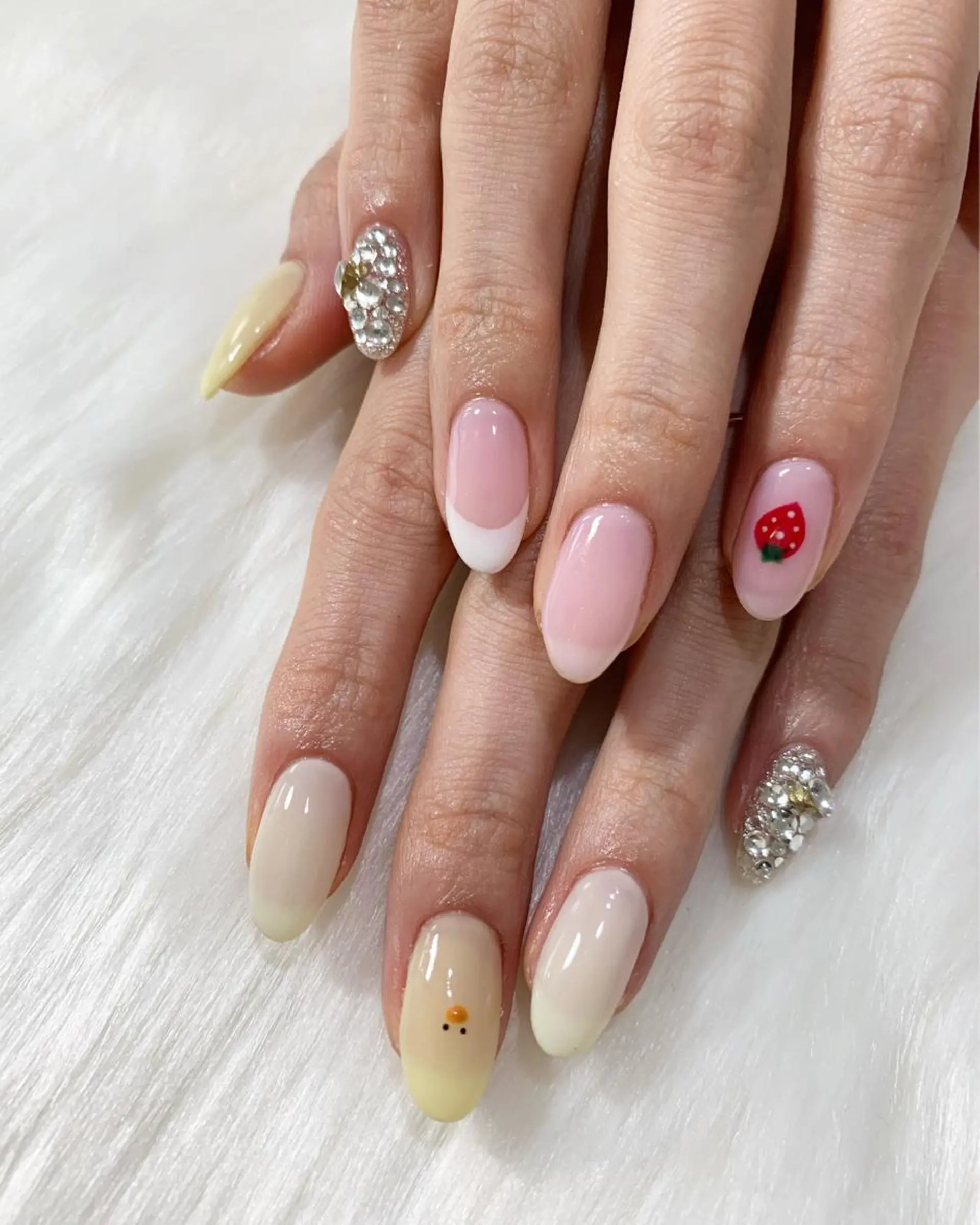 ネイル ハンドネイル 渡邊 亜貴のネイルデザイン