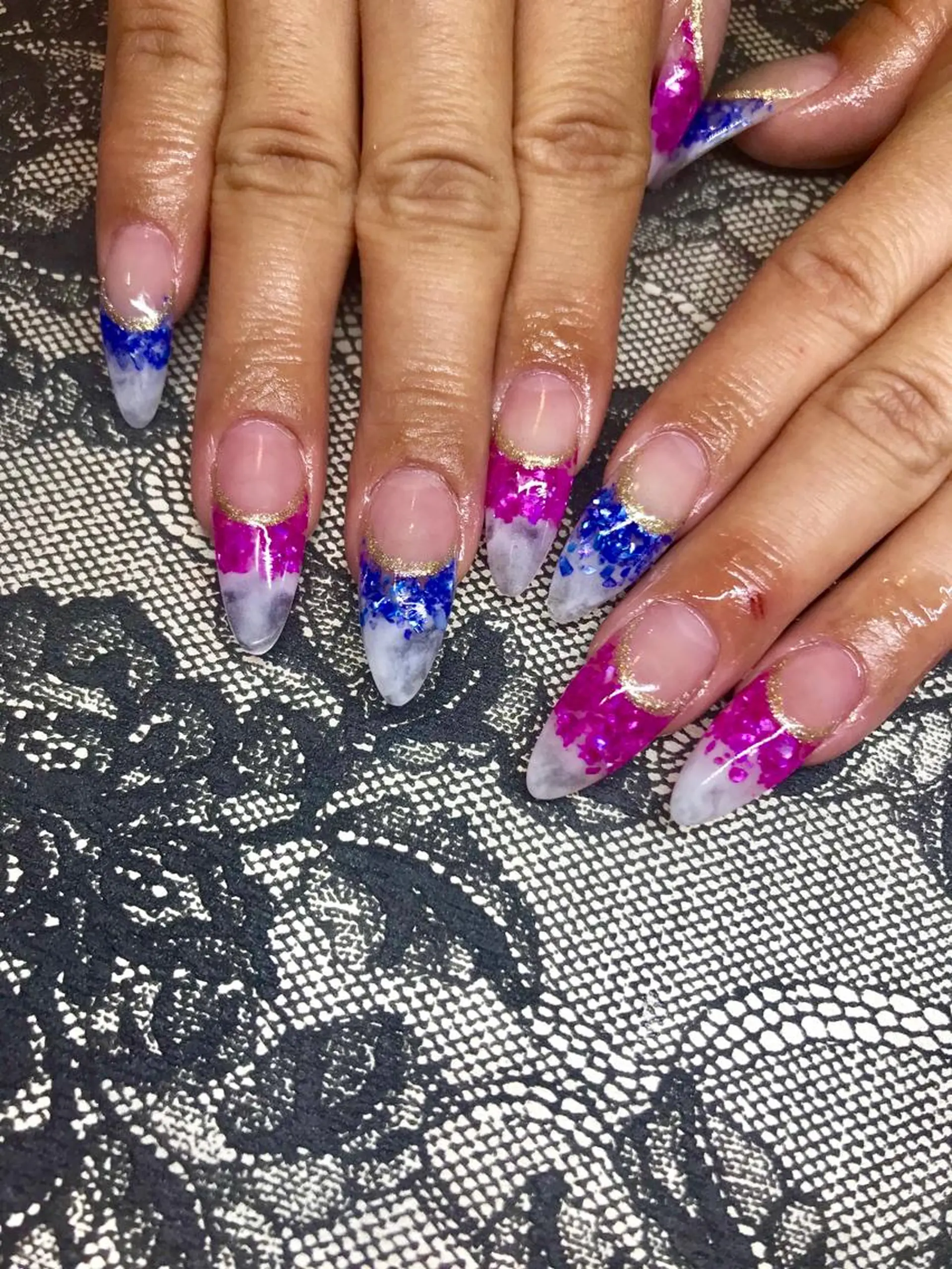 ロング ネイル クリアネイル 大理石ネイル(マーブル) ハンドネイル Grazie AMOREのネイルデザイン