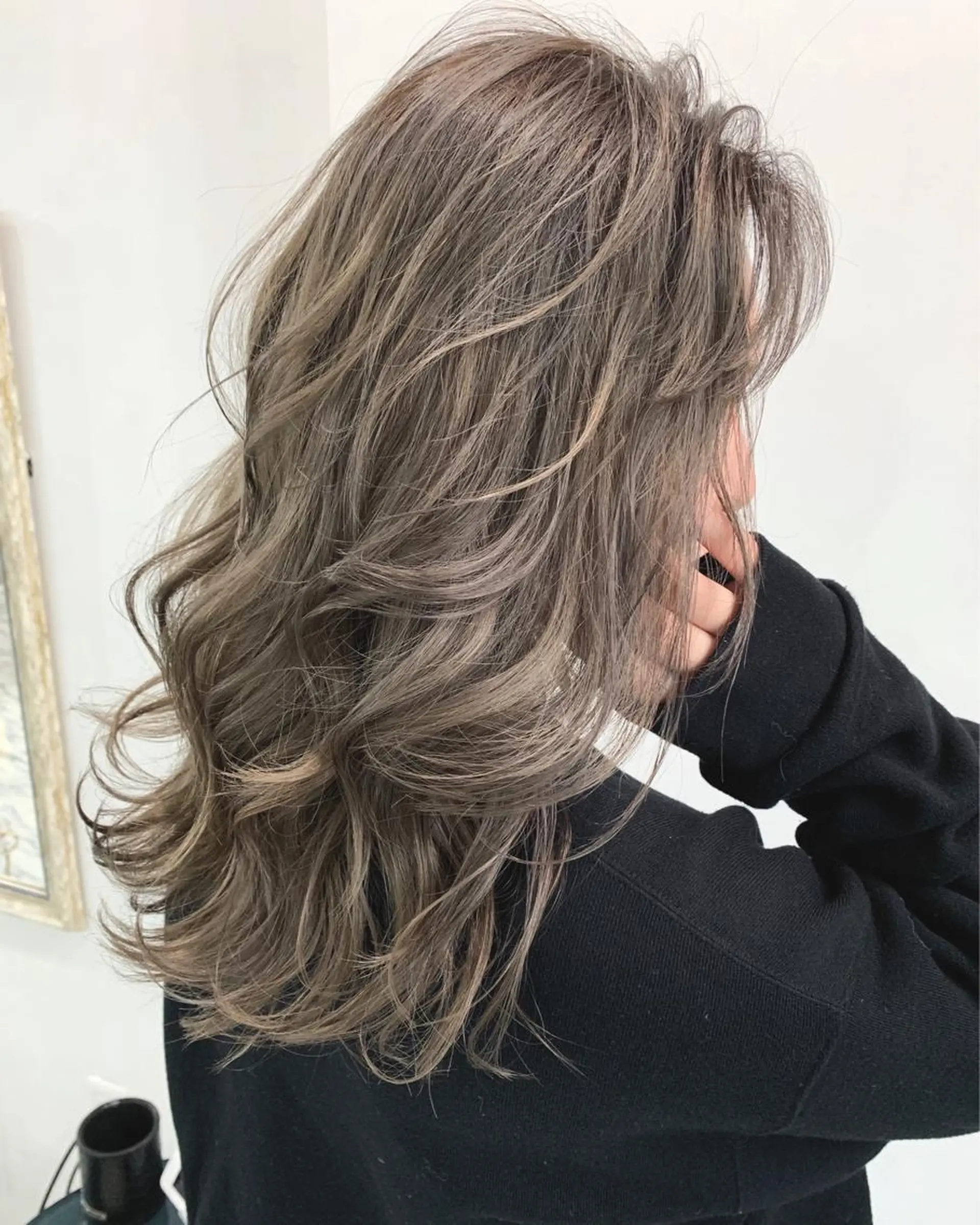 ロング カラー 👑圧倒的カラー👑 佐々木祐希のヘアスタイル