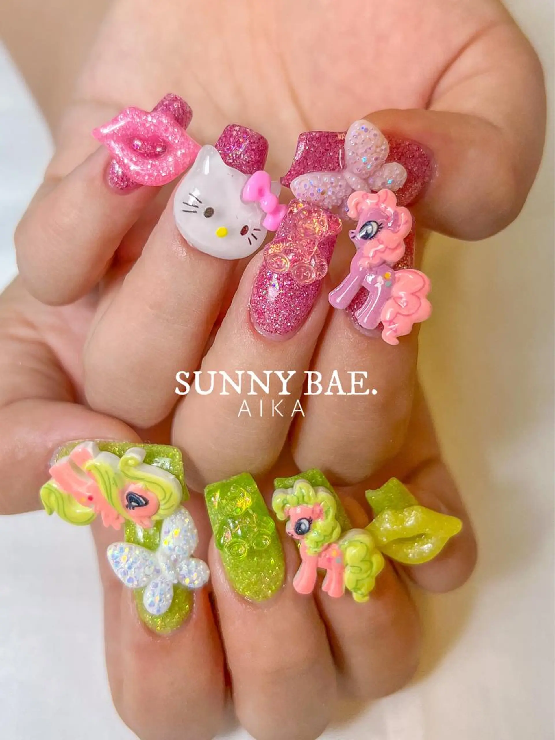 ロング ネイル ロング アートネイル キラキラネイル ロングネイル スカルプネイル SUNNY BAE.所属・Made By AIKAのネイルデザイン