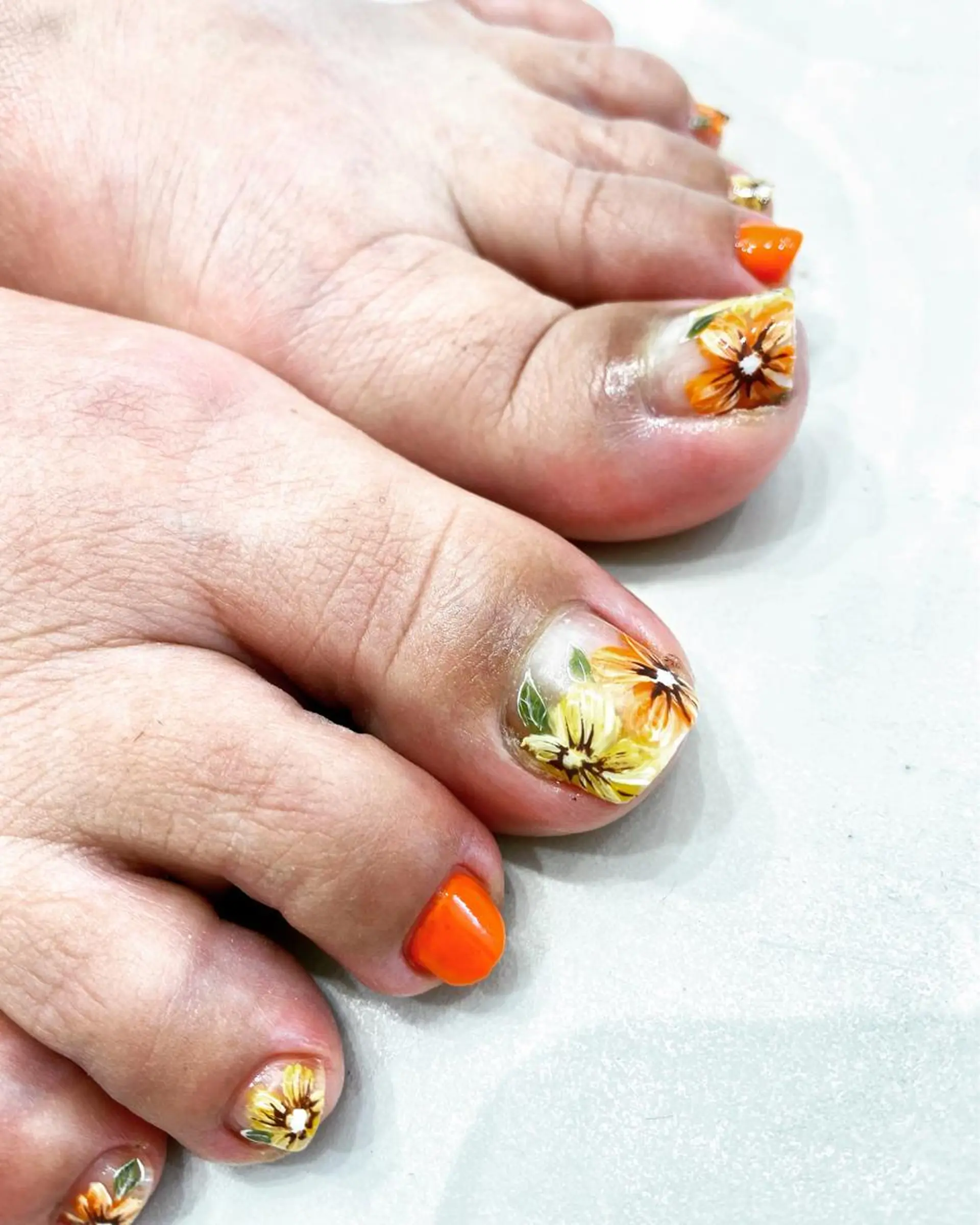 ネイル フットネイル nailsalon MINERVAのネイルデザイン