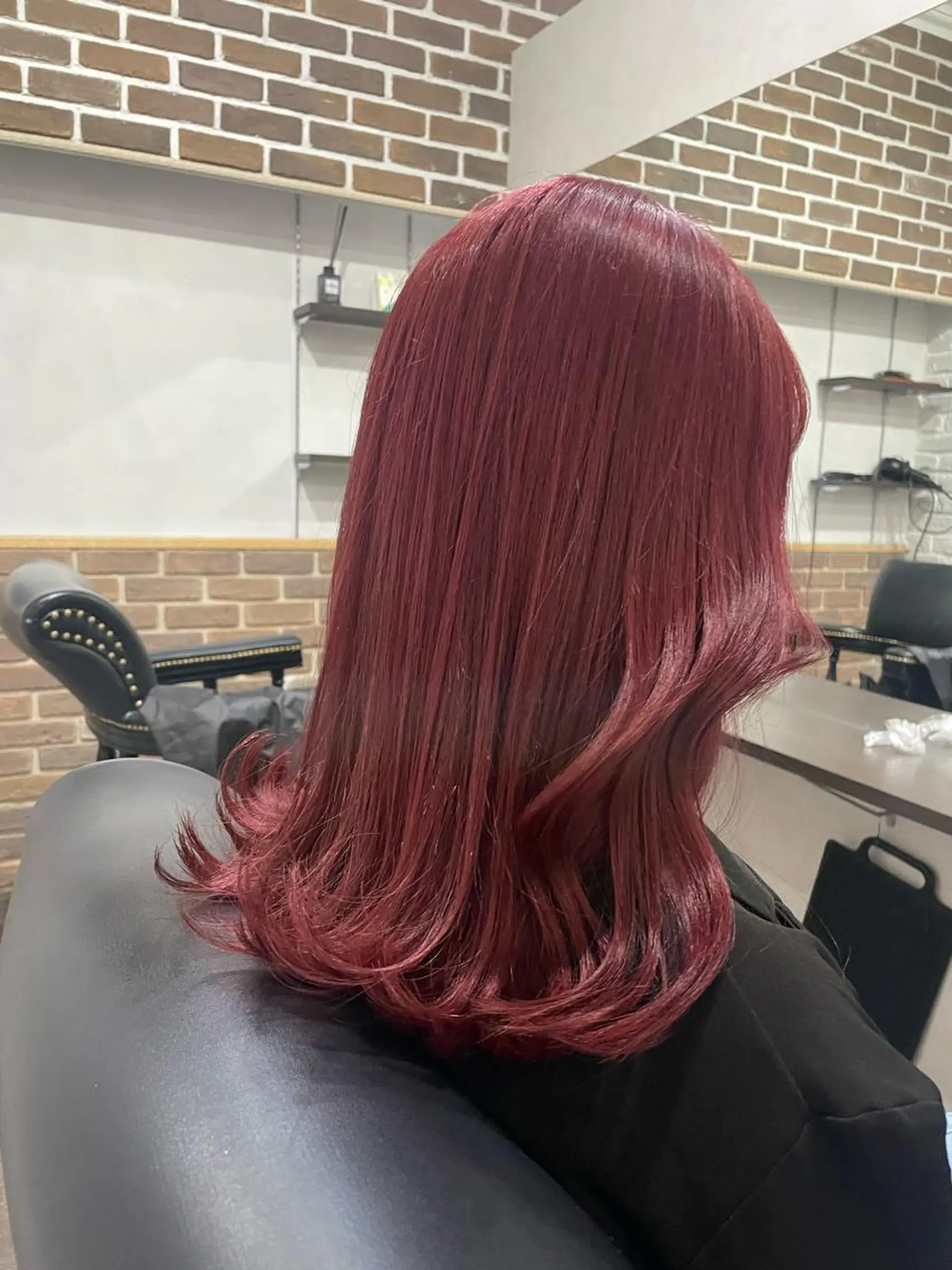 ショート カラー レッドカラー 韓国風ヘア ヘアカラー ヘアセット レイヤー/艶カラー 🫧守利のヘアスタイル