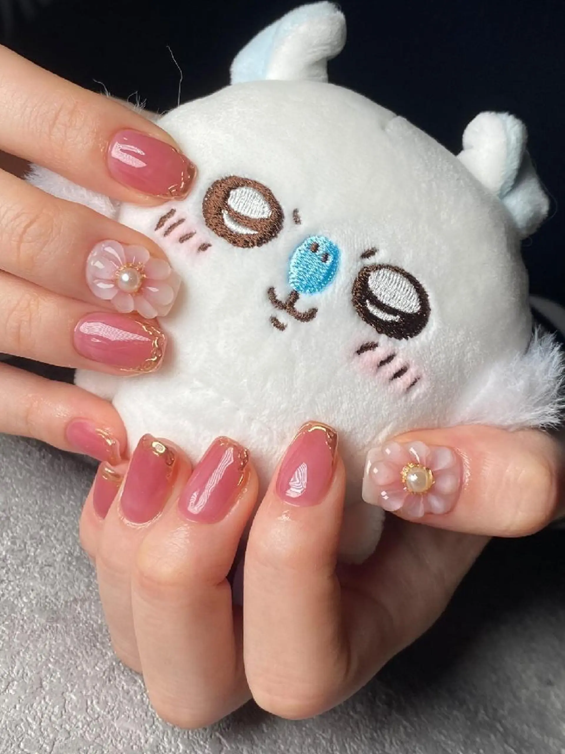 ネイル 持ち込み ニュアンスネイル オフィスネイル ワンカラーネイル シンプルネイル 3dパーツ/流行り 👧shushu❤️のネイルデザイン