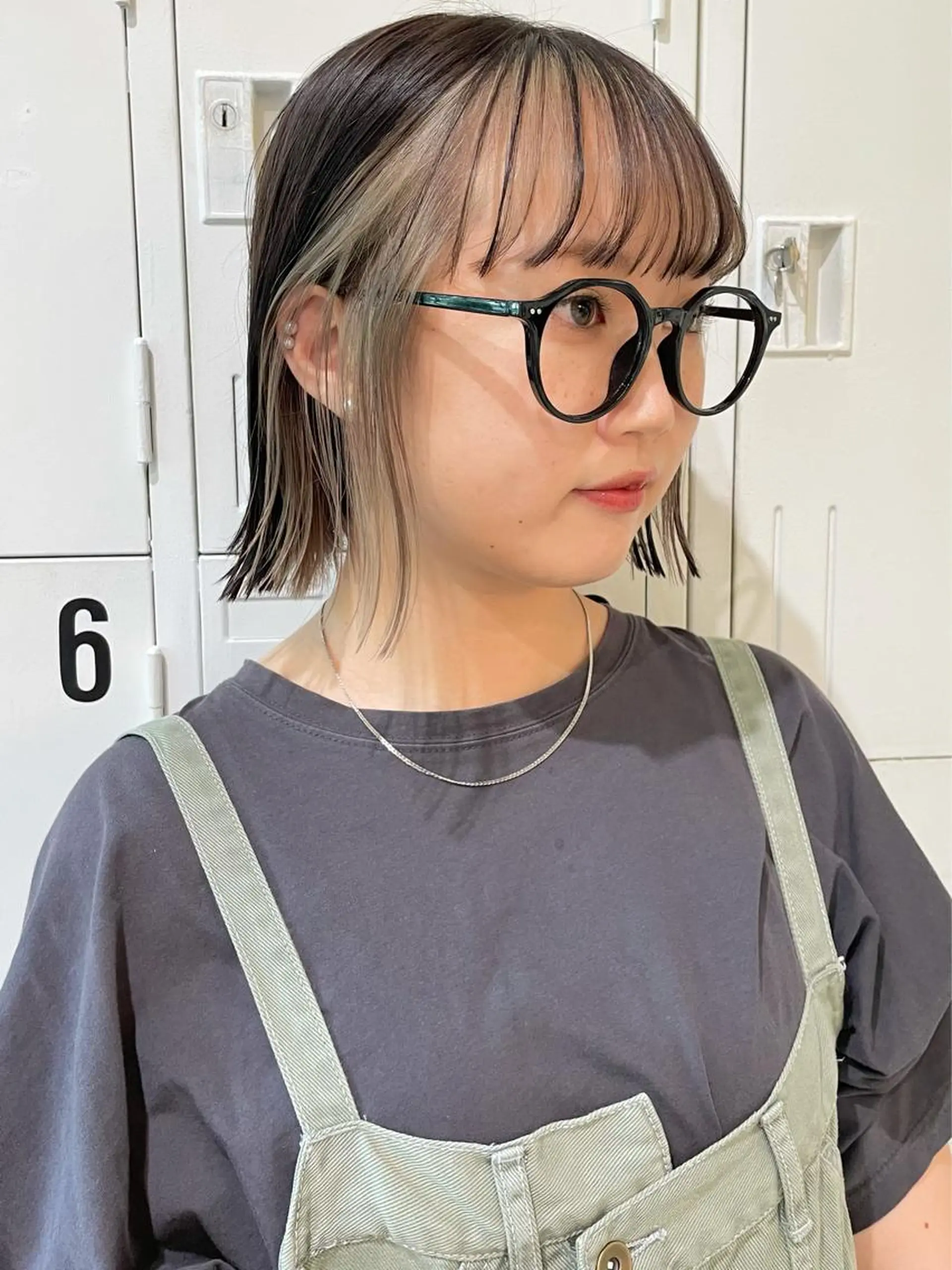 ミディアム カラー デザインカラー カット ヘアカラー ウルフ/似合わせ レイヤー/RIHOのヘアスタイル