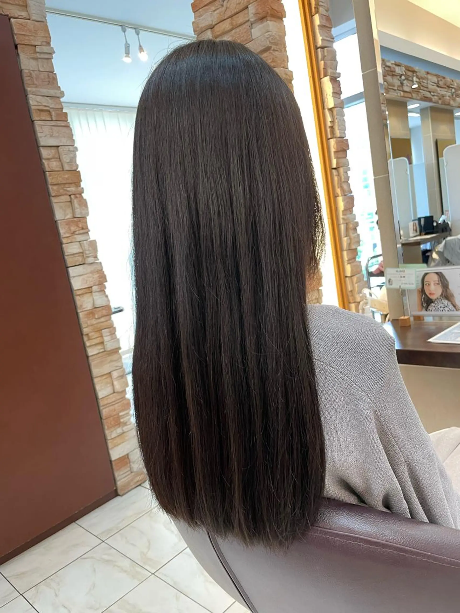 ロング 縮毛矯正 トリートメント 新籾 尚哉のヘアスタイル