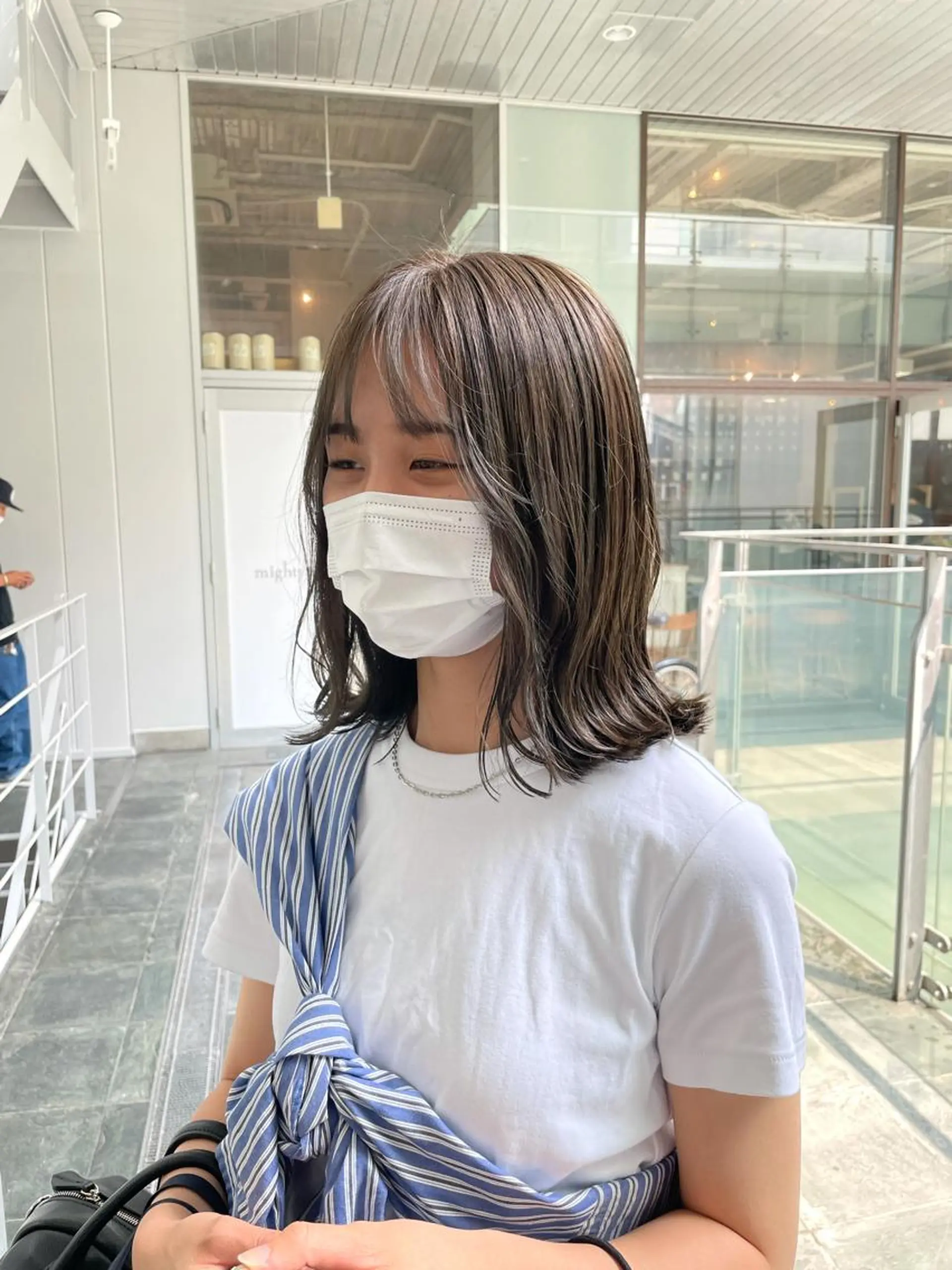 ミディアム 栄　mighty by H所属・不破一輝/栄/矢場町 ボブ/レイヤー/艶髪のヘアスタイル