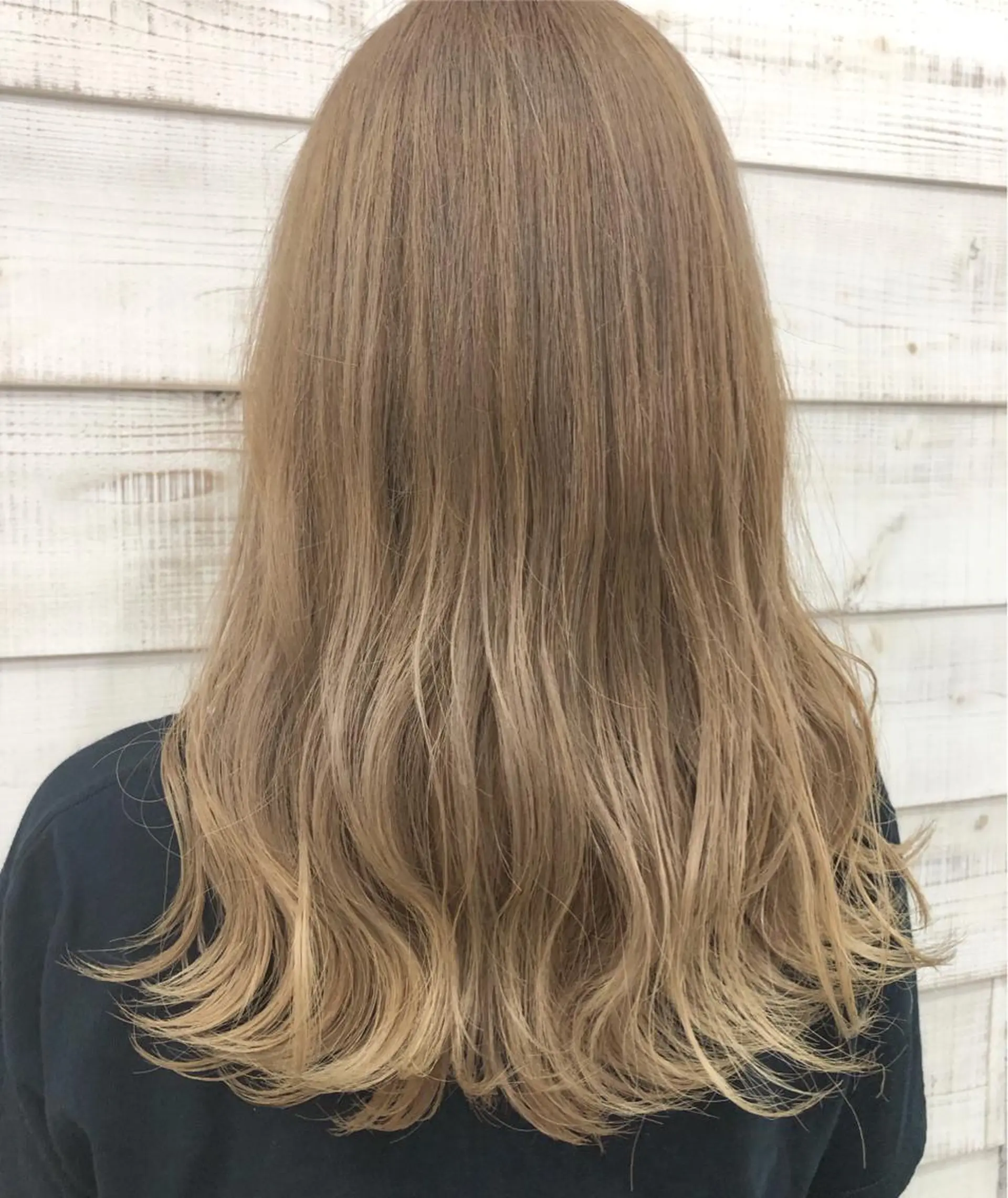 セミロング カラー ヘアアレンジ ブリーチダブルカラー ハイライト/山本喜熙のヘアスタイル