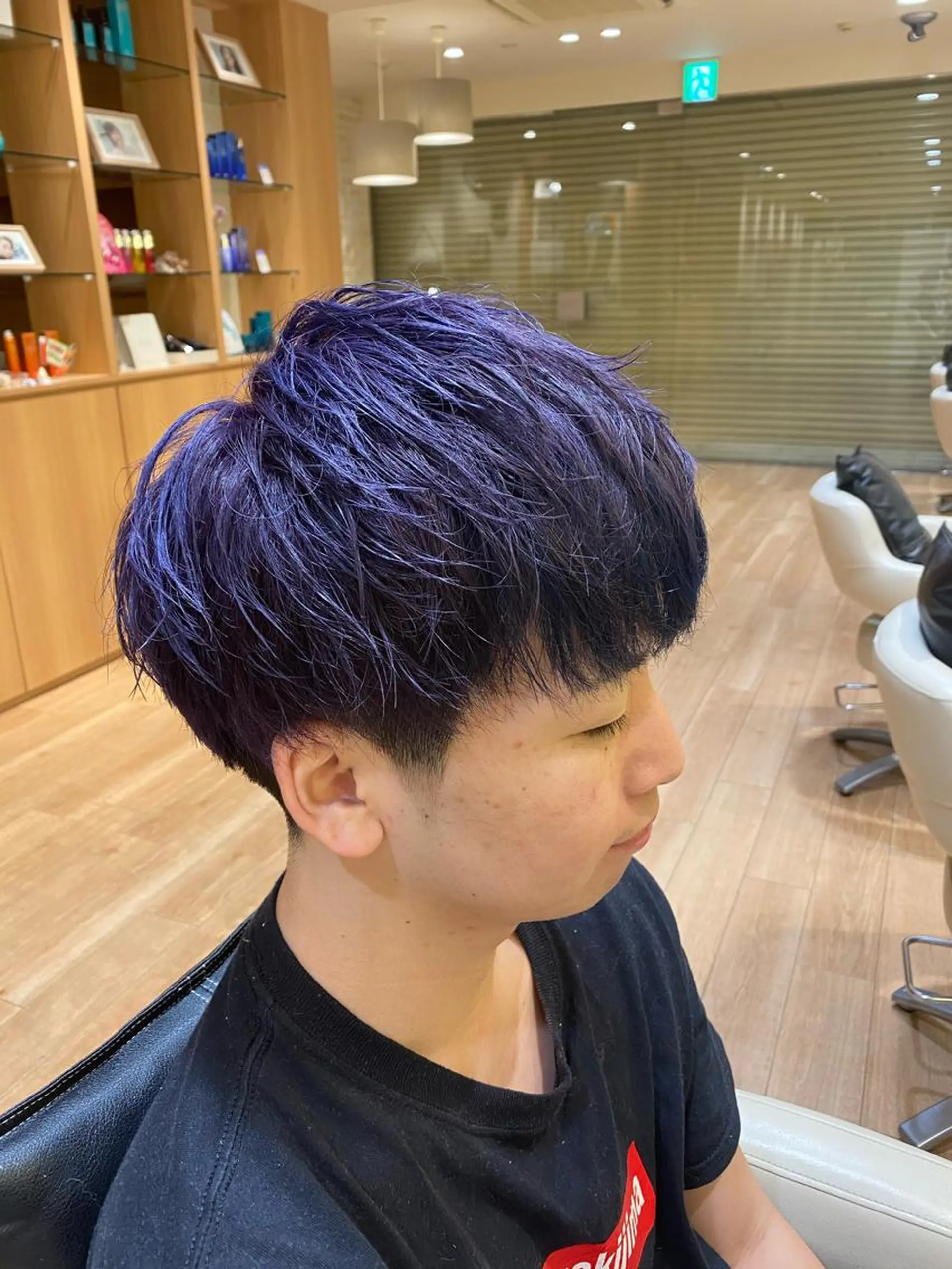 ショート ハイトーンエフェクト ブリーチいち丸のヘアスタイル