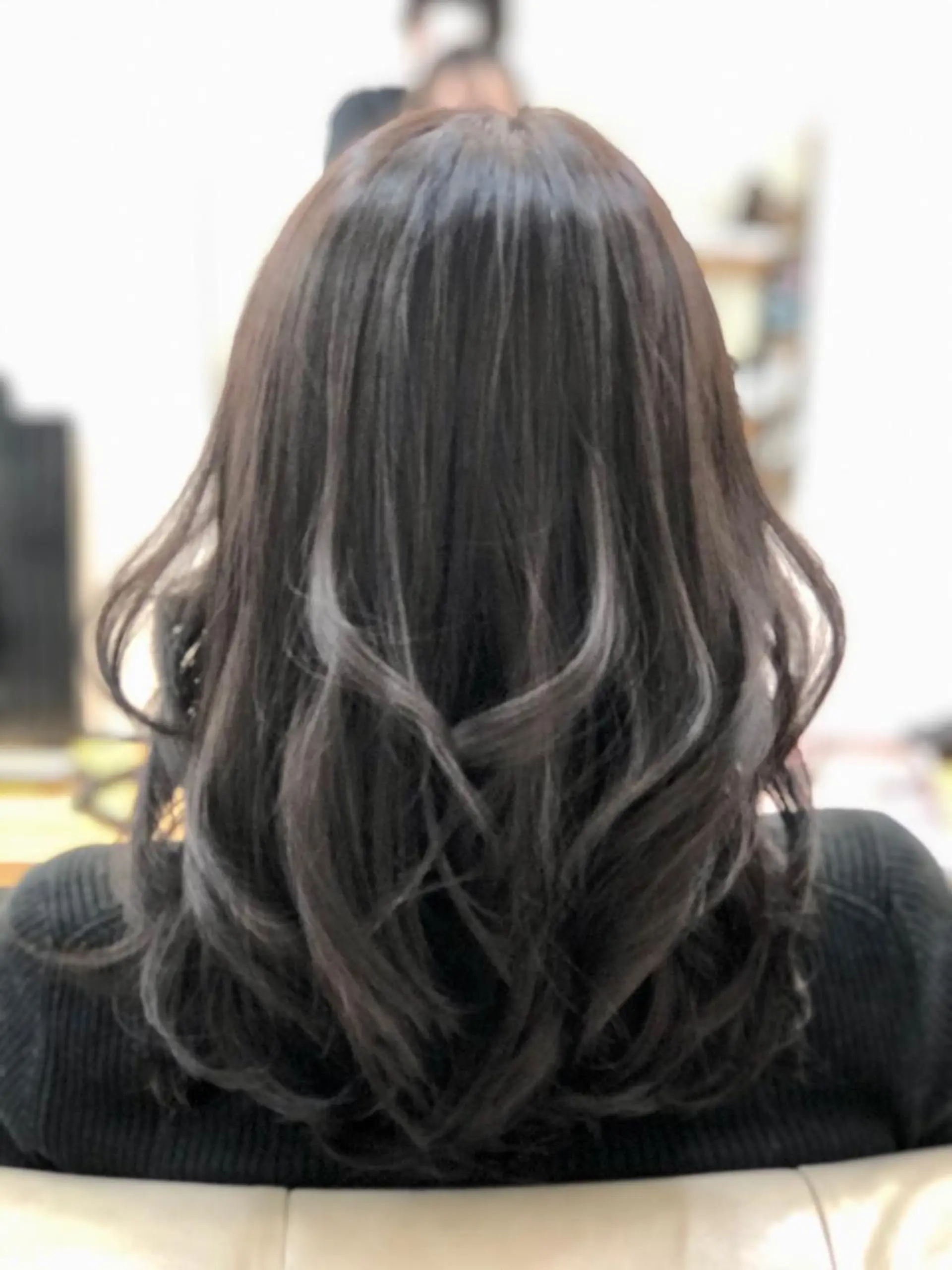 セミロング ヘアカラー トリートメント H by Real meのヘアスタイル